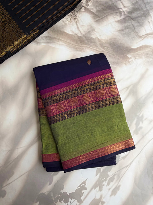 Kanchi cotton saree with zari weaves & grand pallu