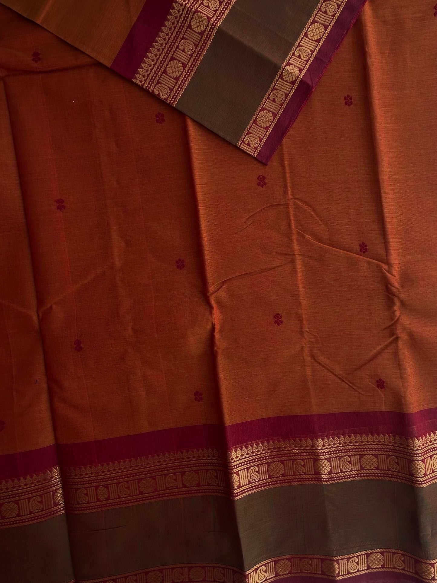 Kanchi cotton saree with butta weaves