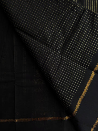 Kanchi cotton saree with Vairaoosi weaves - black