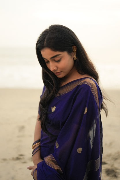 Kanchi cotton with annam zari weaves and zari pallu Royal blue