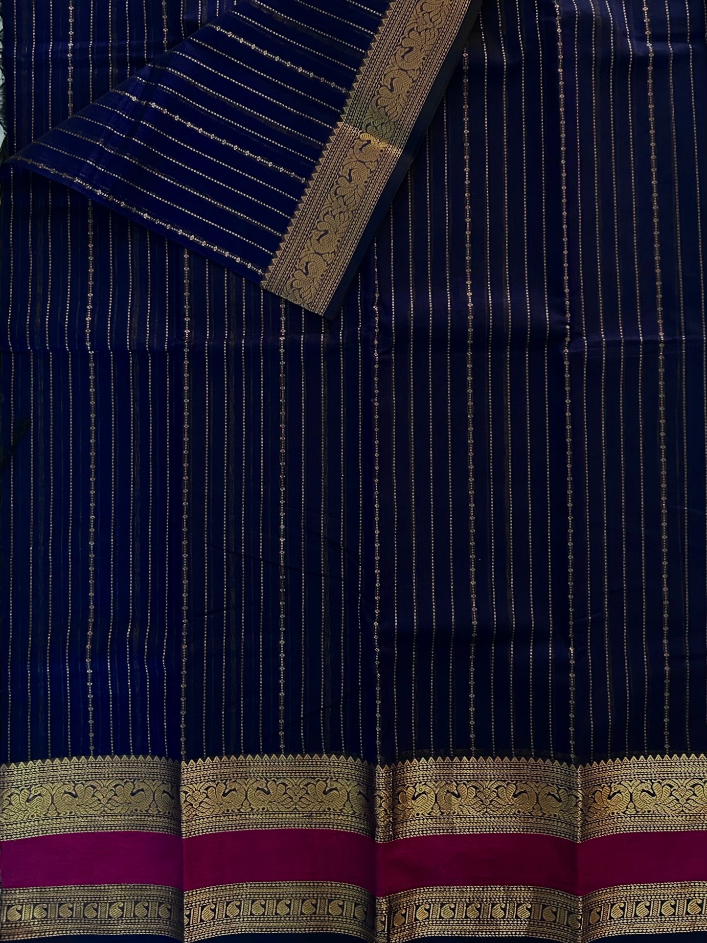 Kanchi cotton saree in Vairaoosi weaves & grand pallu
