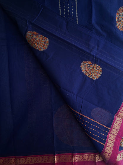 Kanchi cotton saree with motif weaves blue with pink border