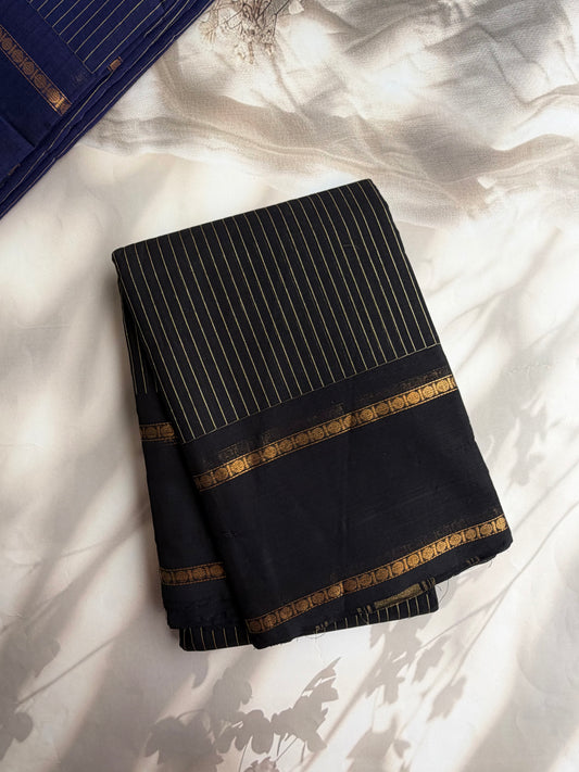 Kanchi cotton saree with Vairaoosi weaves - black