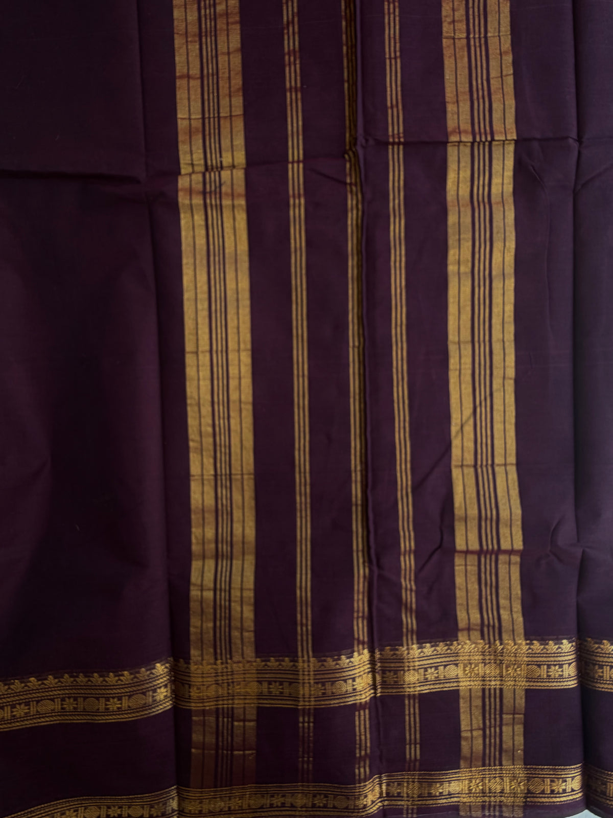 Kanchi cotton saree with zari border