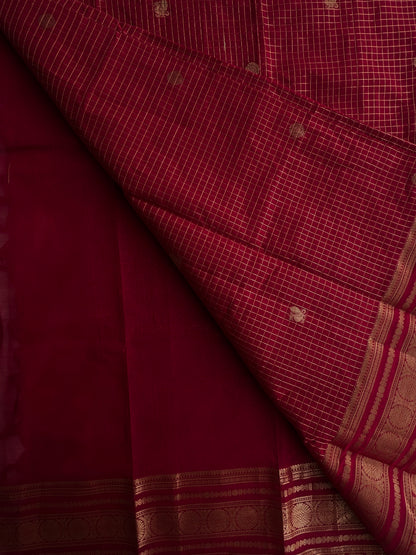 Kanchi cotton saree with kattam zari weaves & grand pallu - red