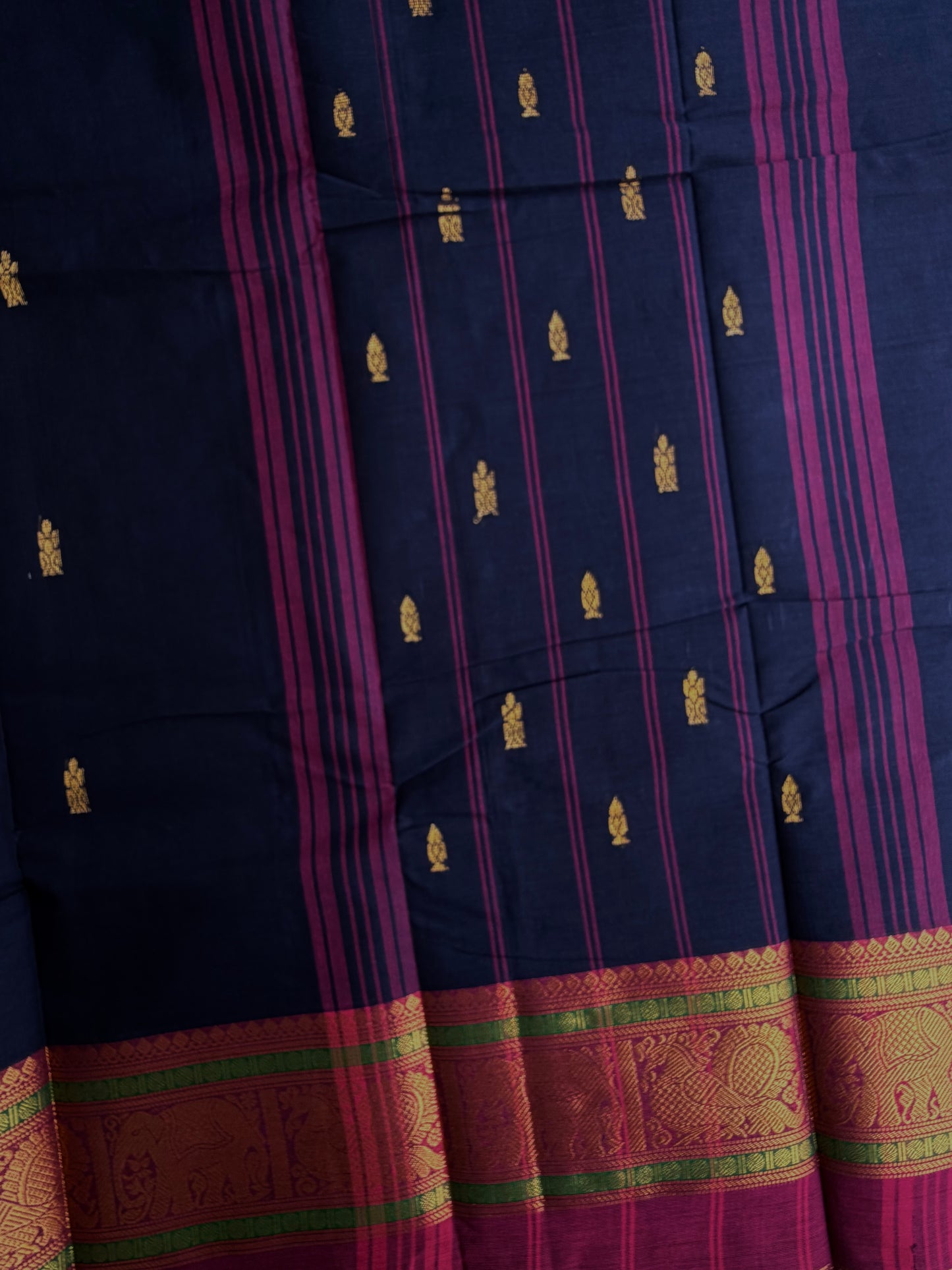 Kanchi cotton saree with butta weaves
