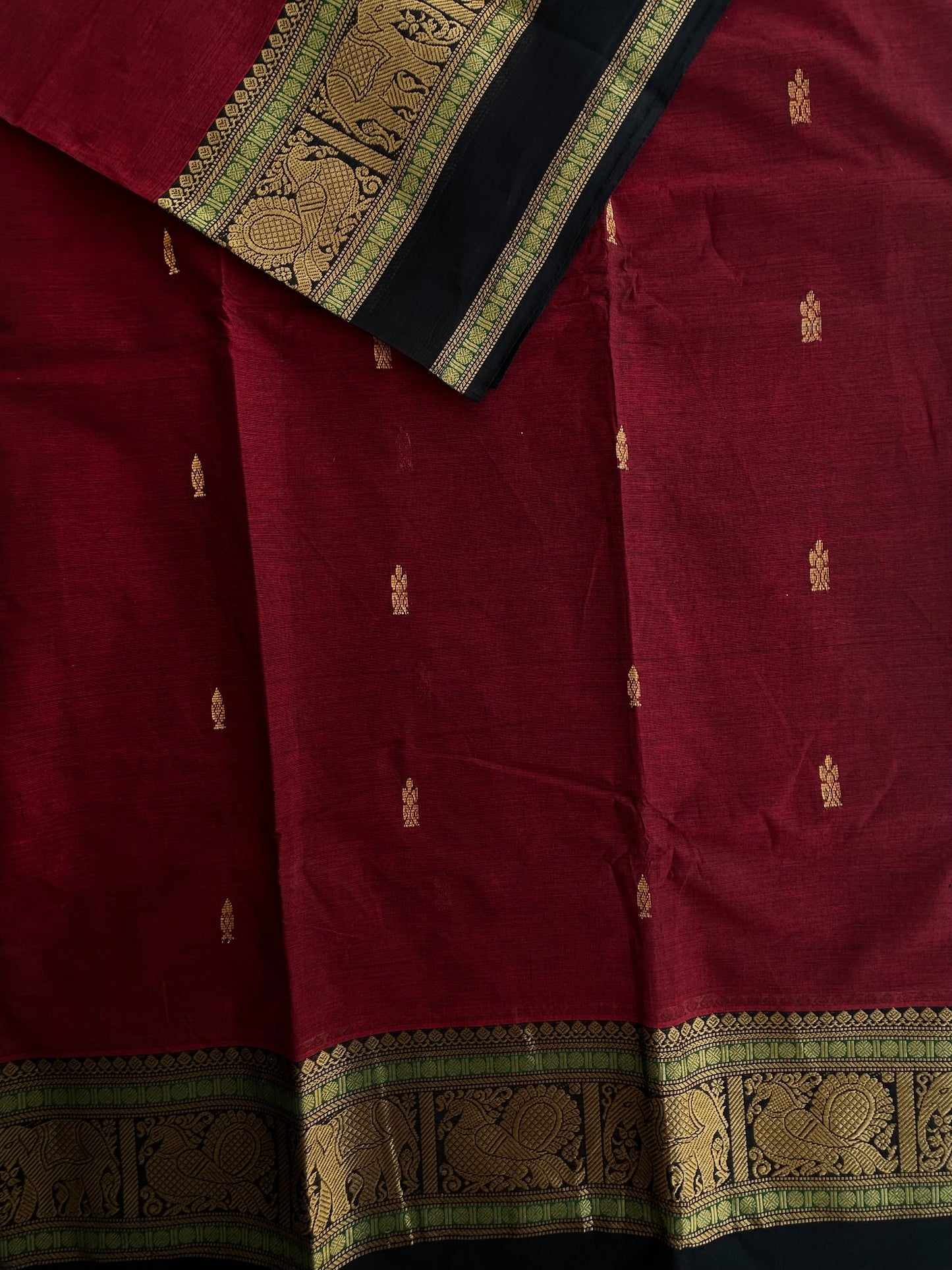 Kanchi cotton saree with butta weaves