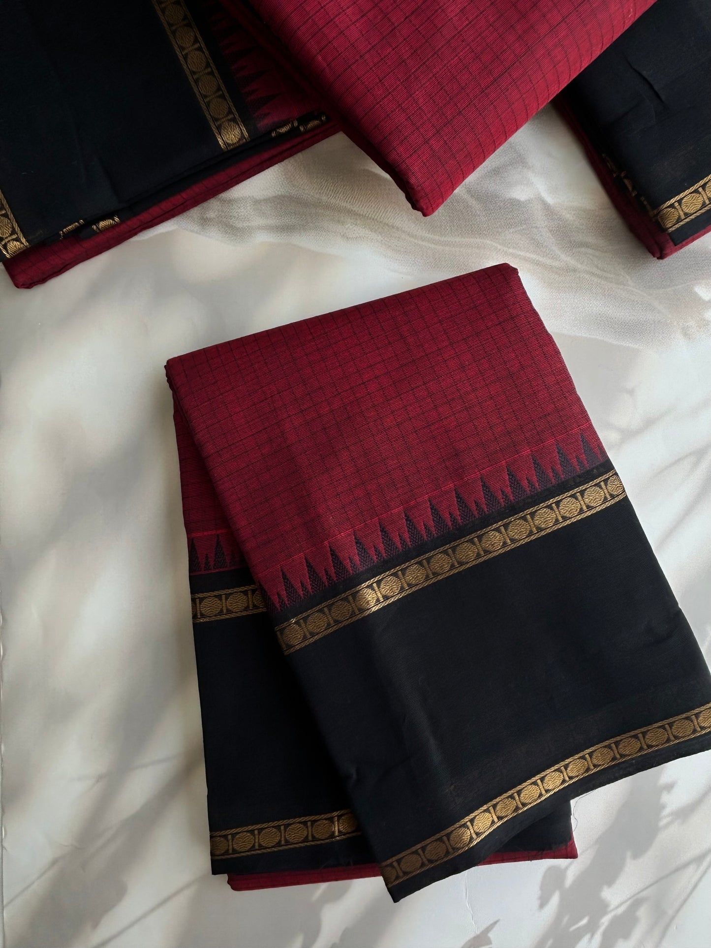 Kanchi cotton saree with Korvai border & grand pallu