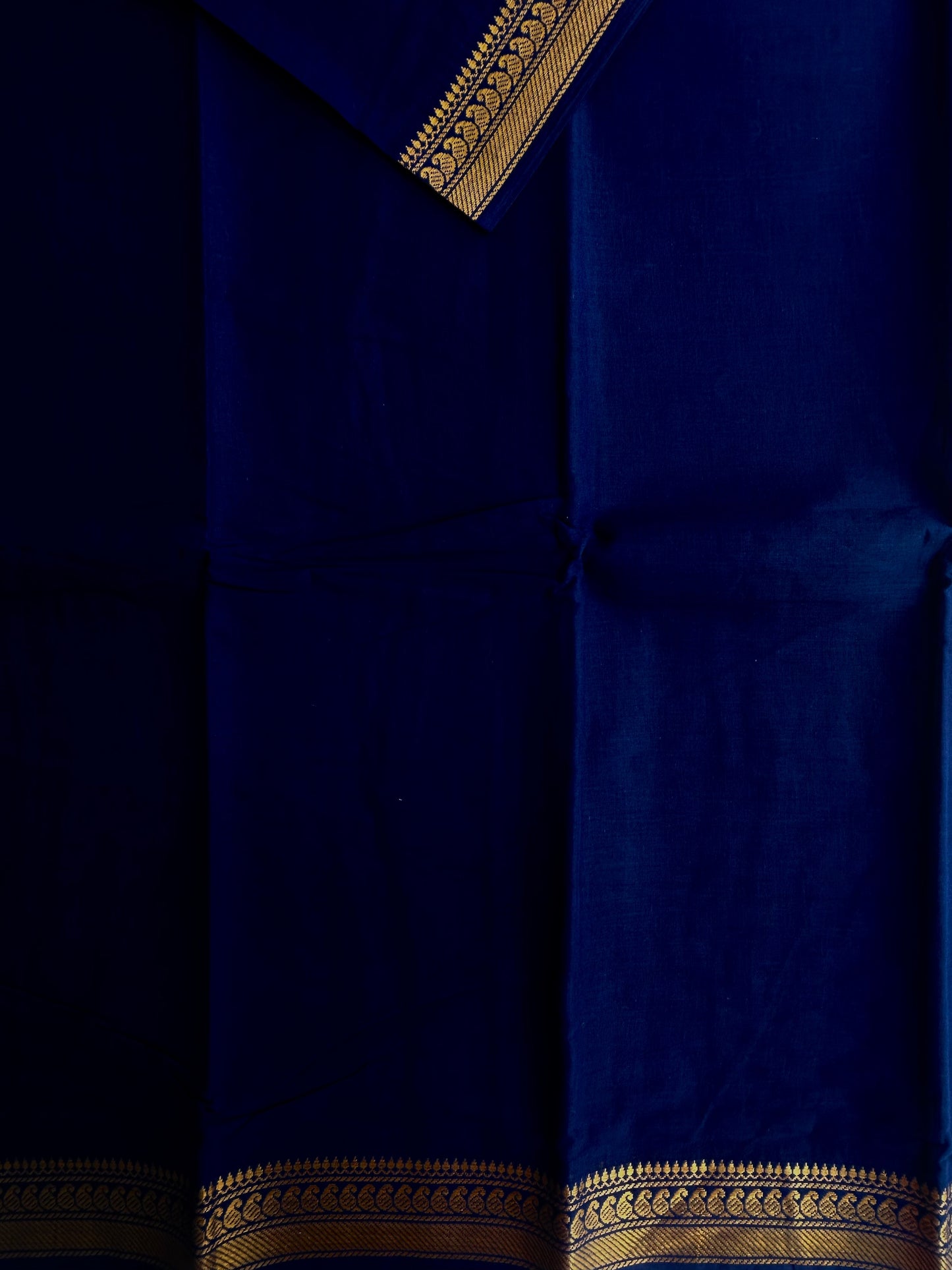 Sungudi saree with Velthari blouse Blue
