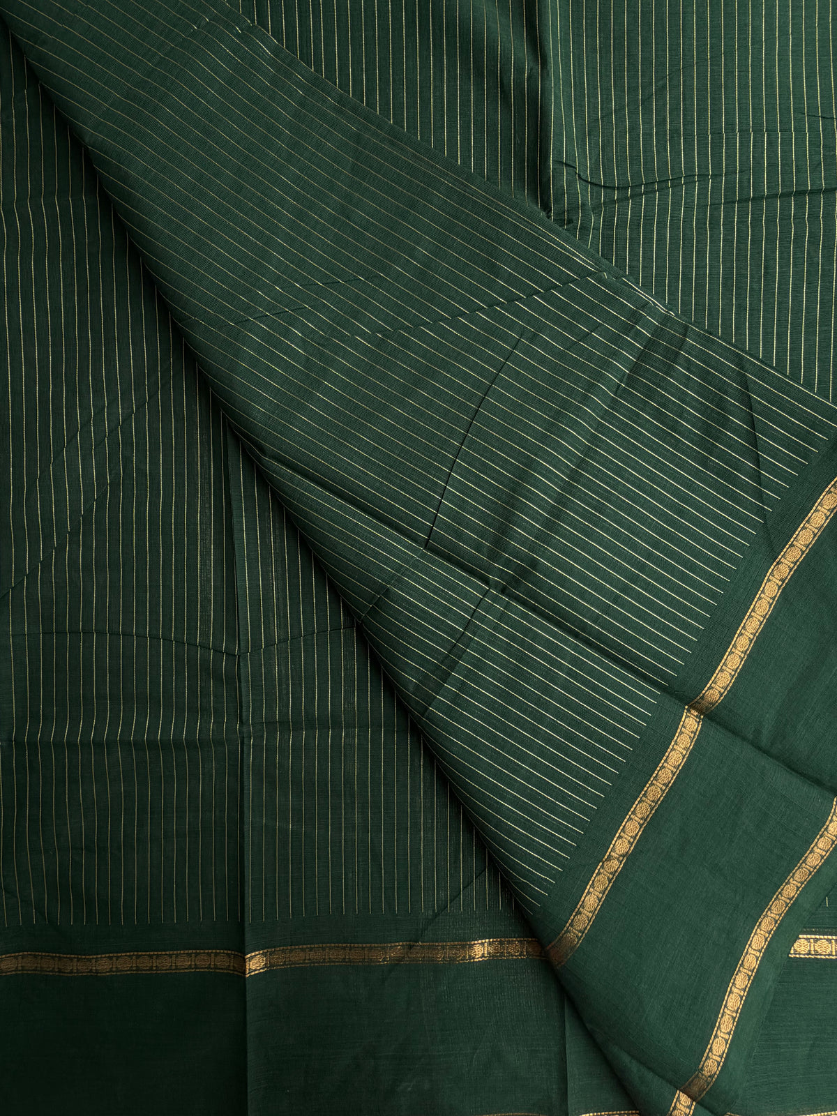 Kanchi cotton saree with Vairaoosi weaves dark green