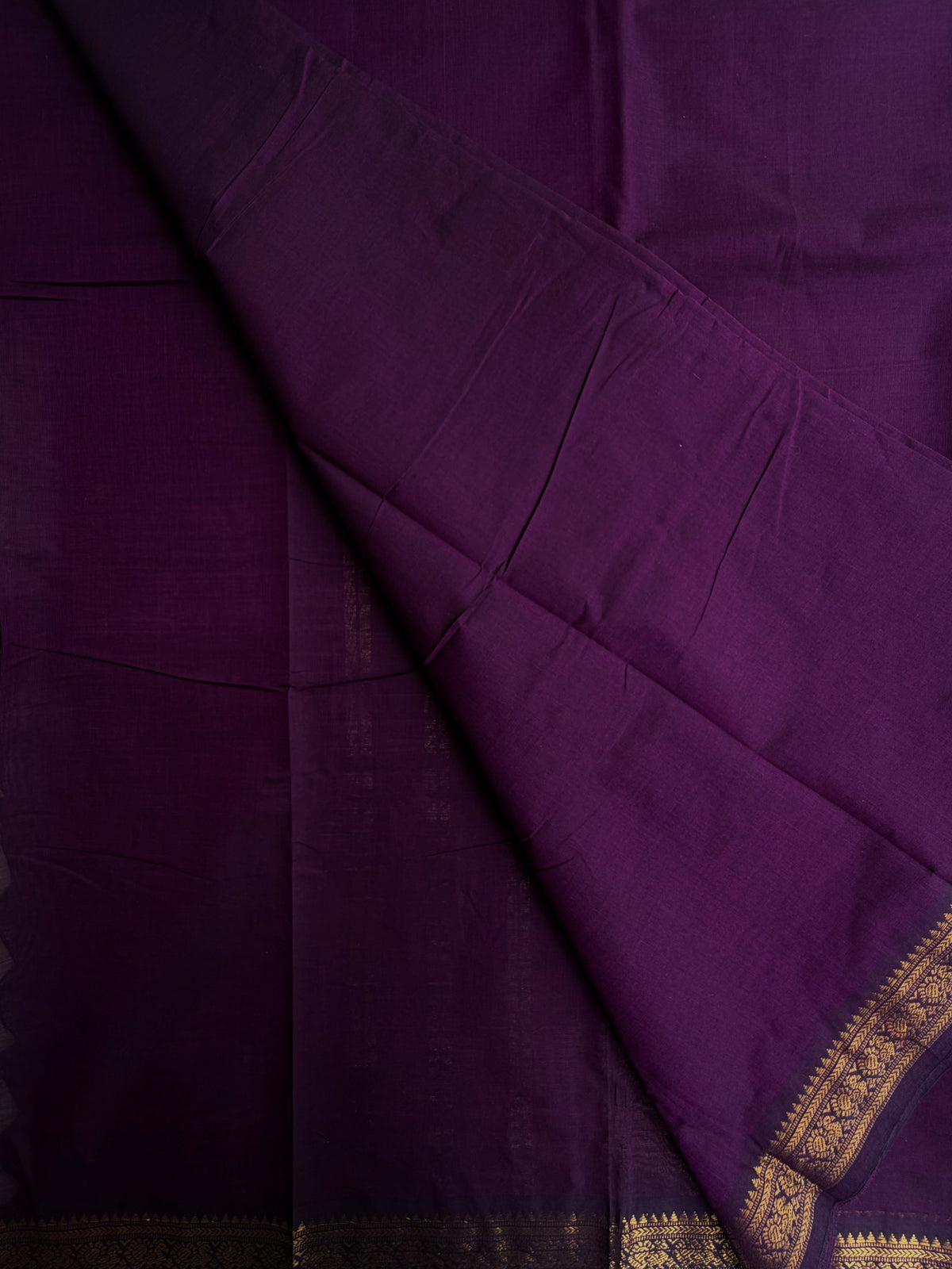 Kanchi cotton saree with minimal zari border weaves purple
