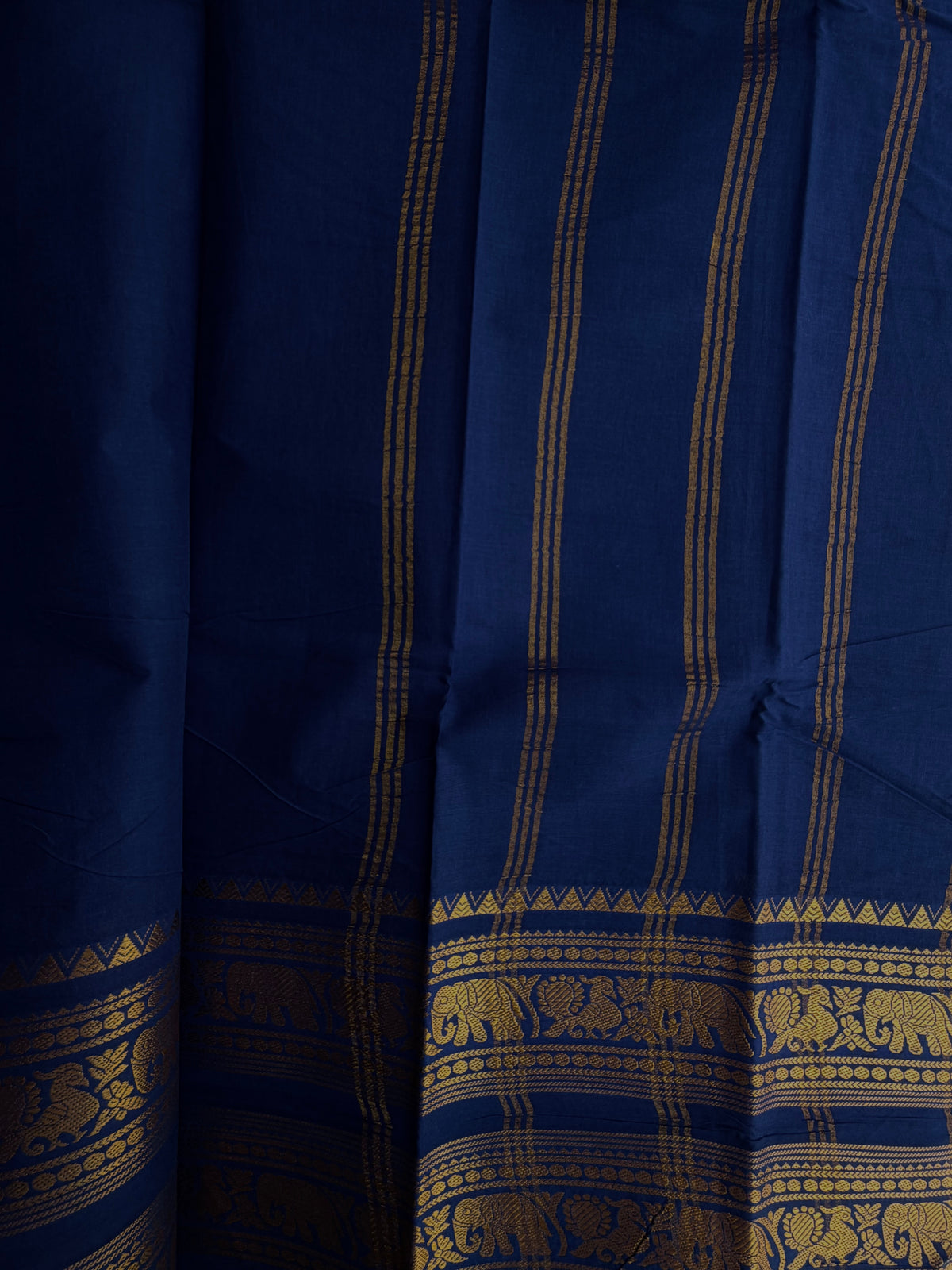 Sungudi saree with rettapett border - blue