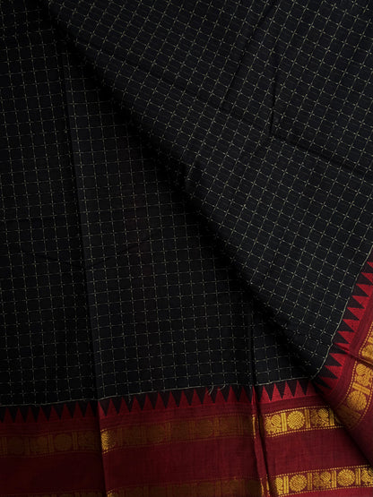 Kanchi cotton saree with korvai border