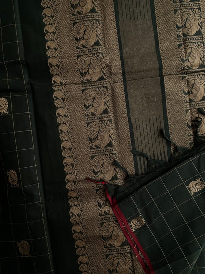 Kanchi cotton with zari weaves and grand pallu - dark green with maroon border