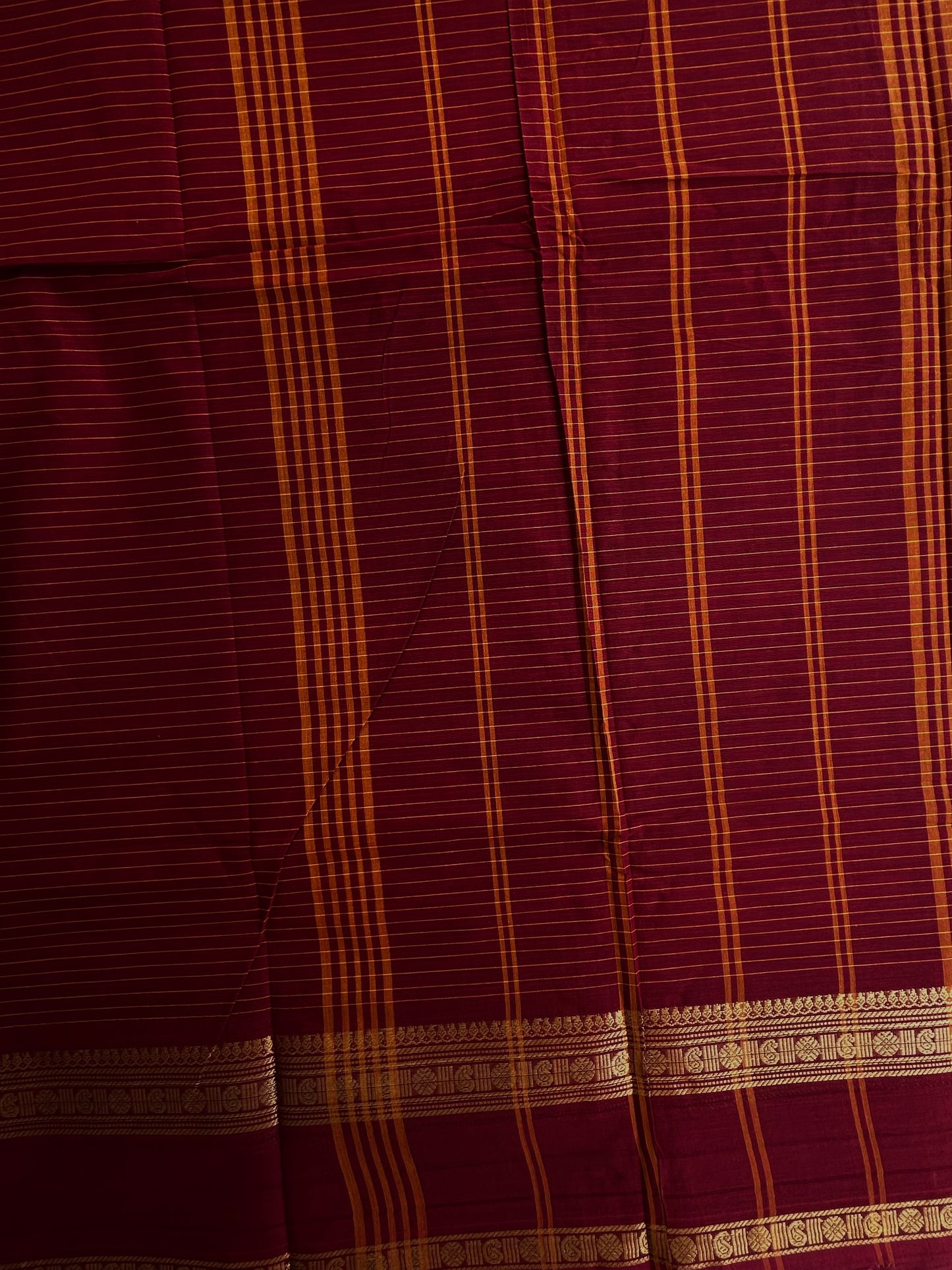 Maroon Kanchi cotton saree in kattam pattern