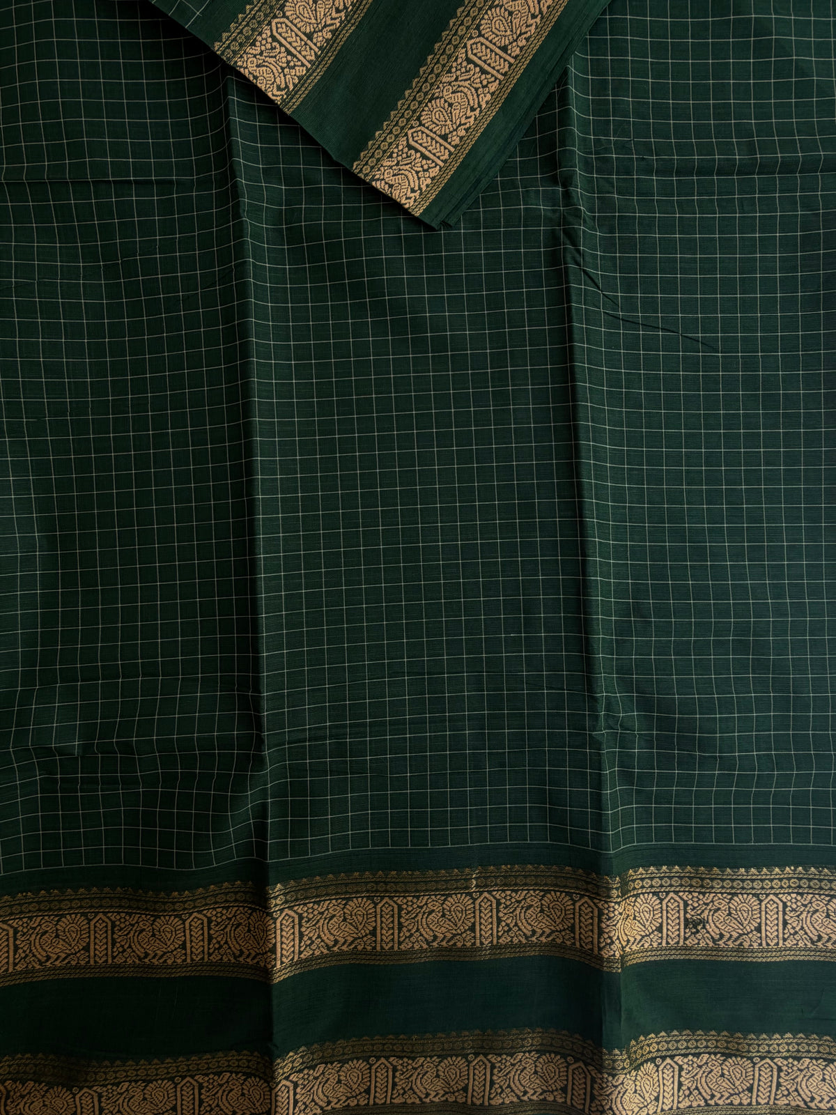 Kanchi cotton saree in kattam pattern Green