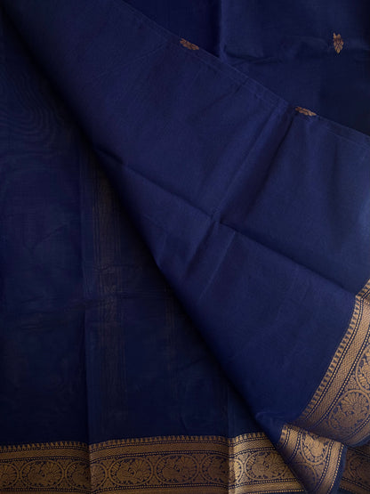 Kanchi cotton saree in butta weaves