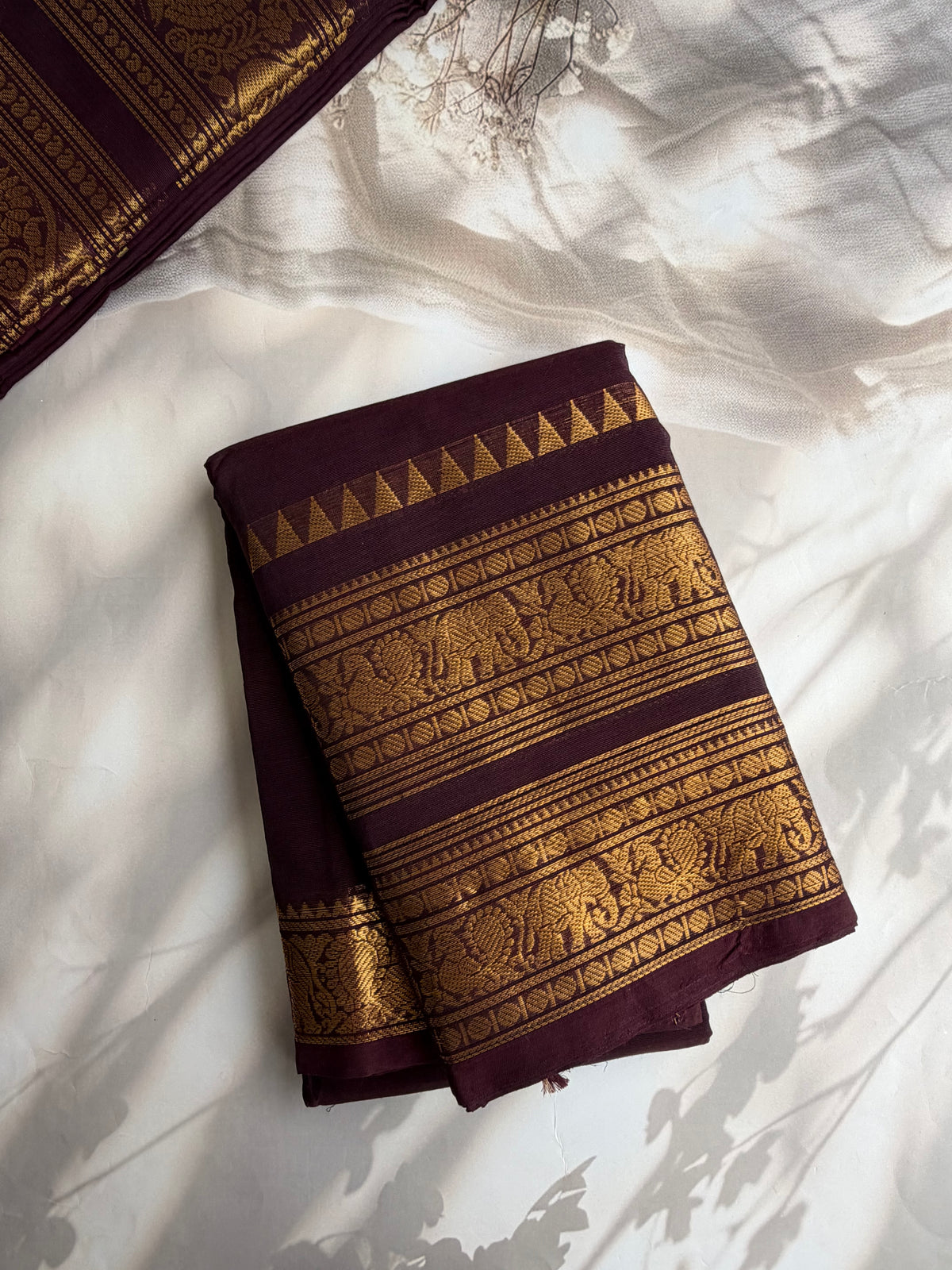 Kanchi cotton saree with rettapett border brown