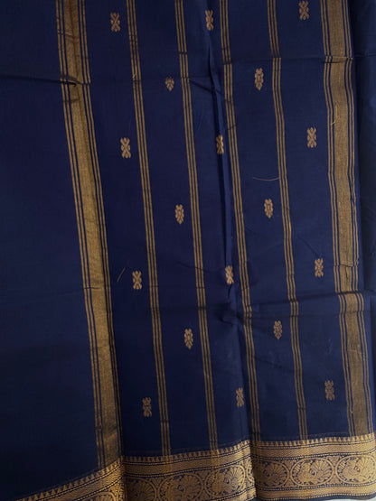 Kanchi cotton saree in butta weaves