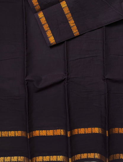 Sungudi Cotton saree with peacock border brown