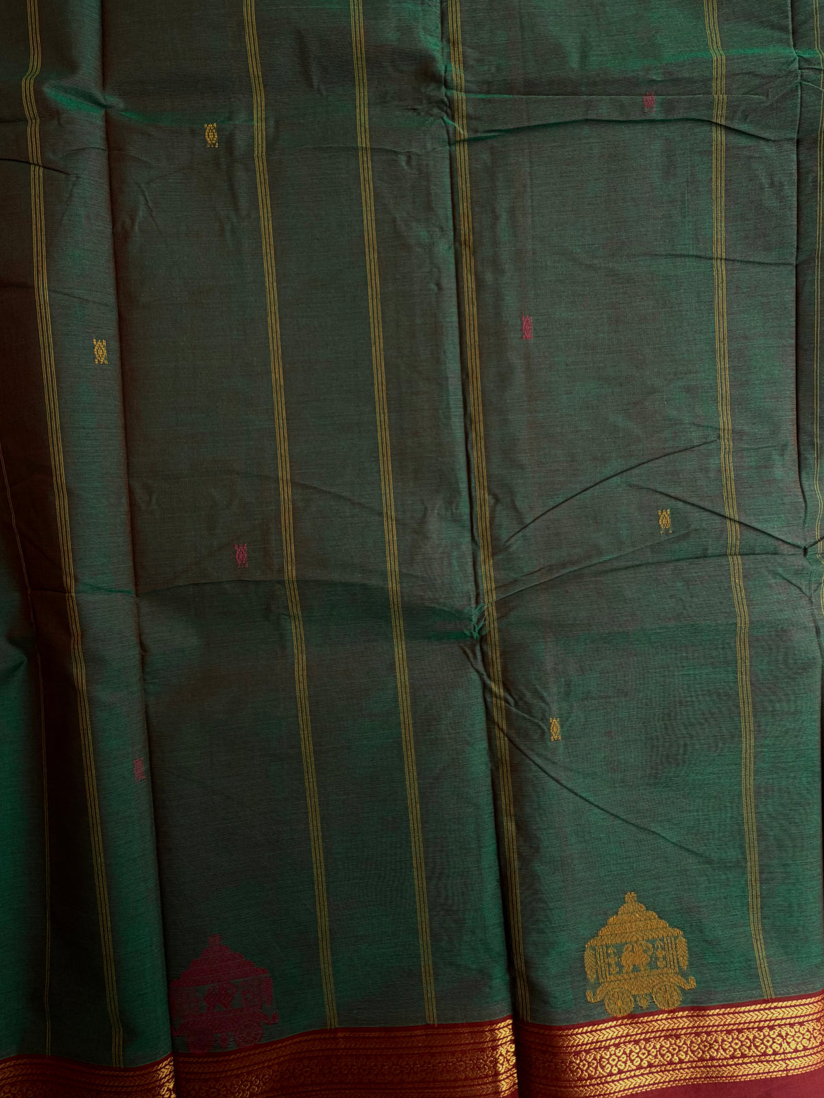 Kanchi cotton saree with butta weaves
