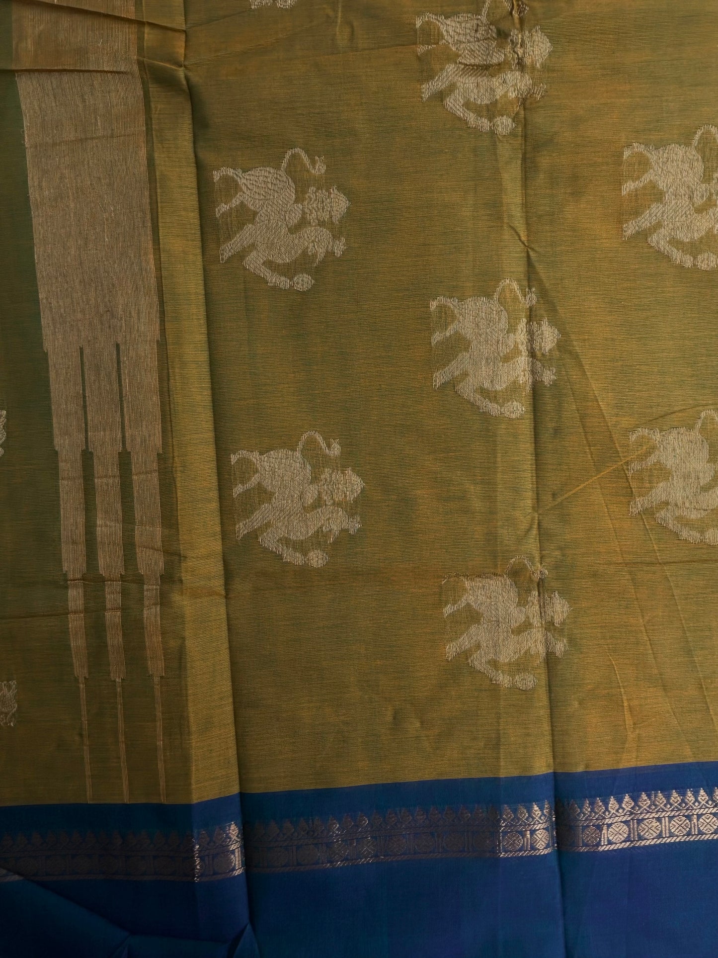 Premium Kanchi cotton with annam zari weaves and grand pallu