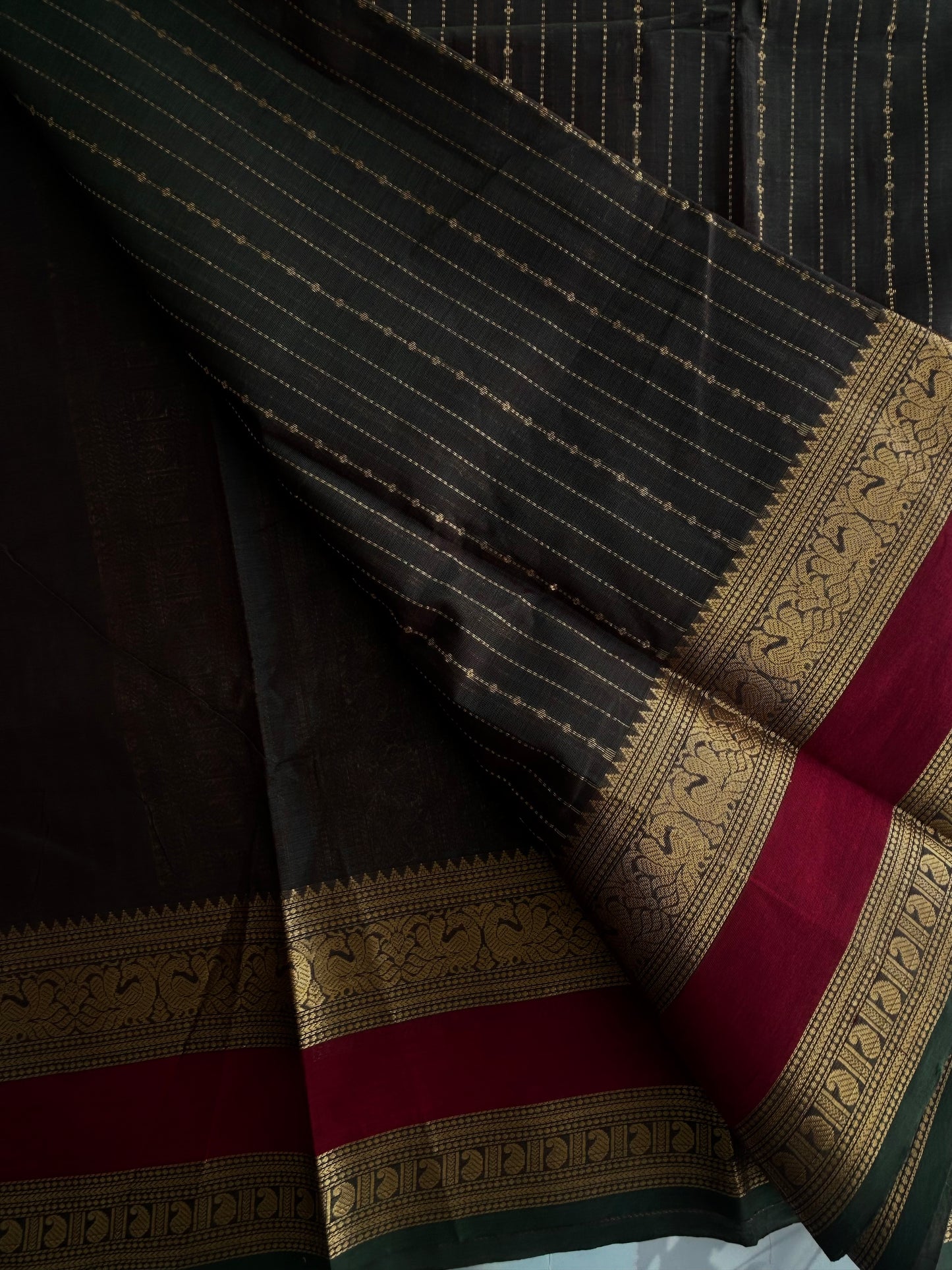 Kanchi Cotton Vairaoosi weaves & grand pallu