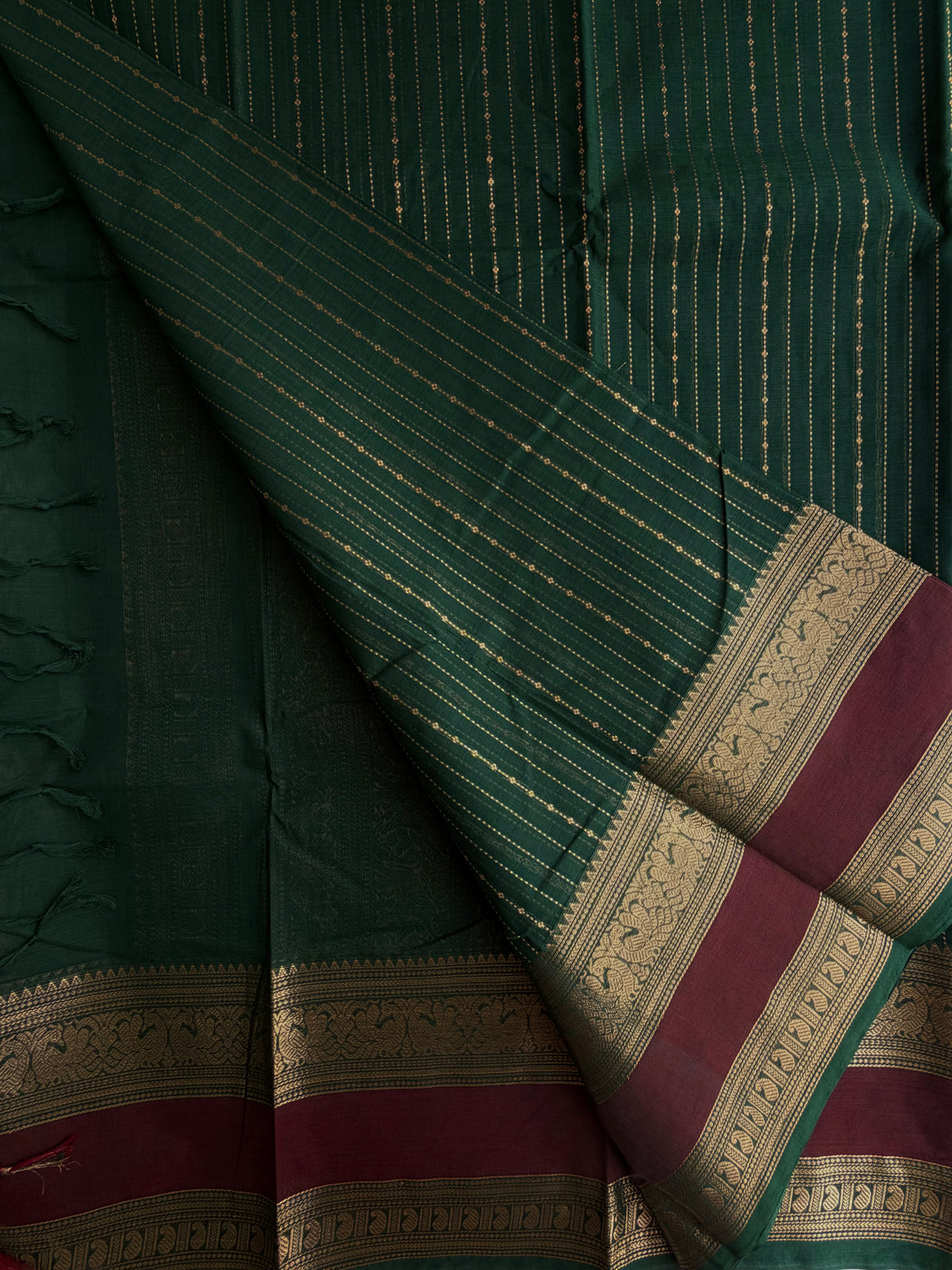 Kanchi Vairaoosi weaves saree - green