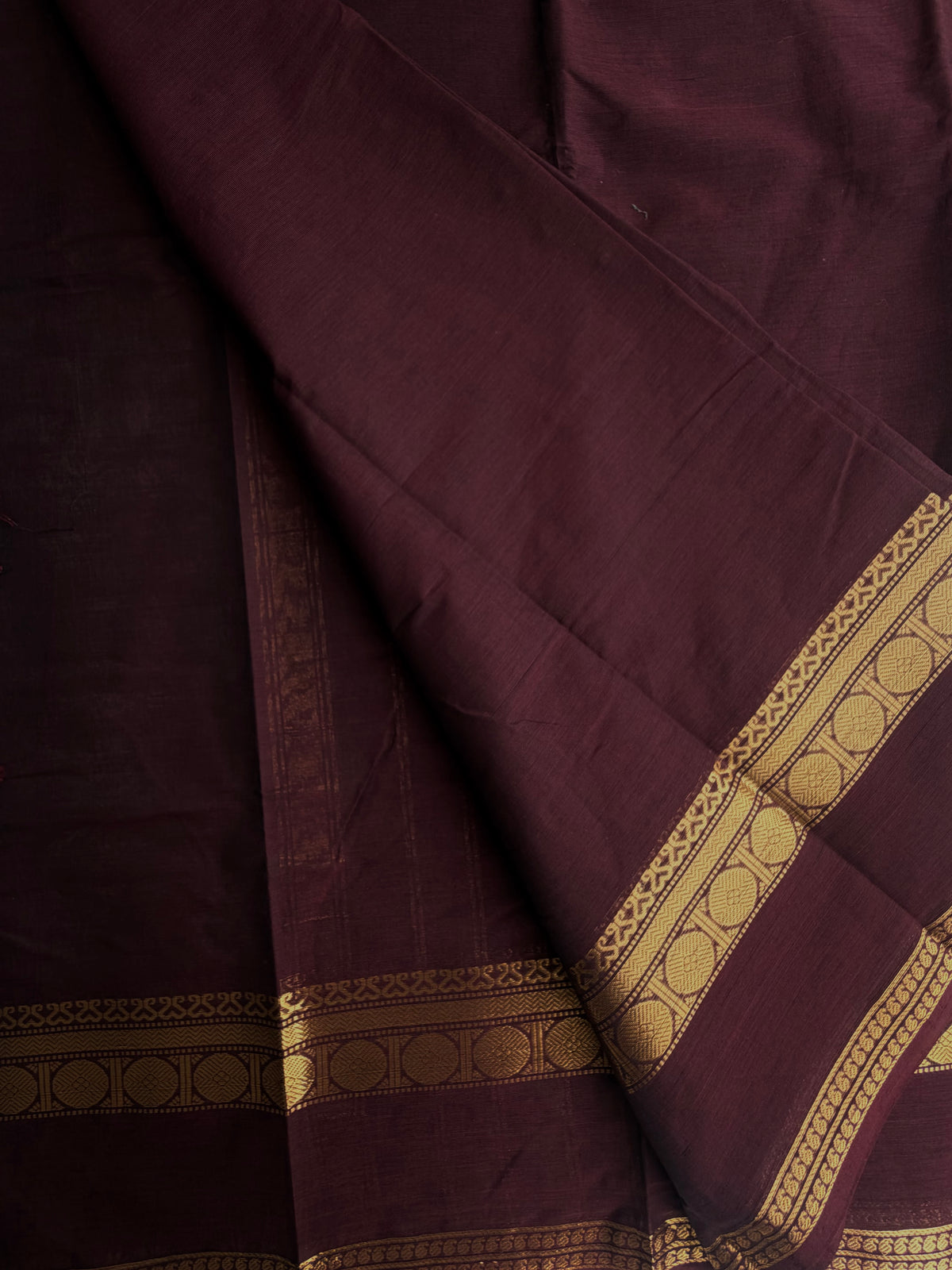 Kanchi cotton saree in zari weaves brown
