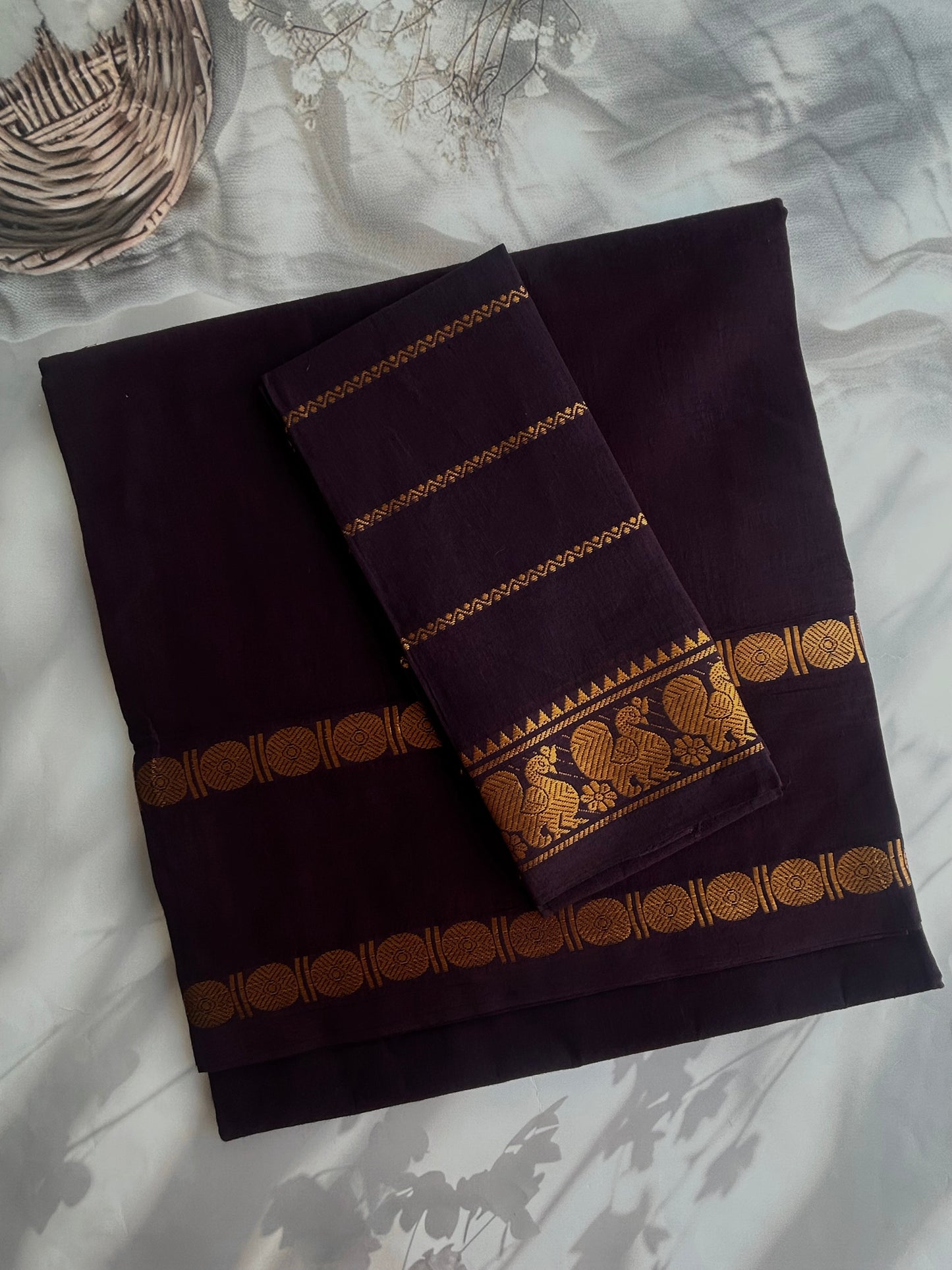 Sungudi Cotton saree with rudraksham border brown