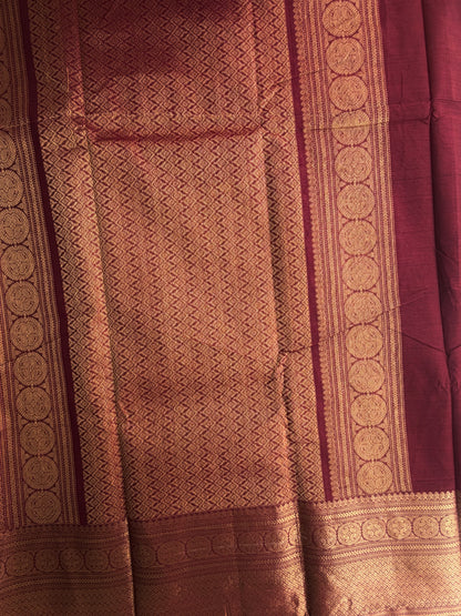 Kanchi cotton saree in checks & butta weaves & grand pallu maroon