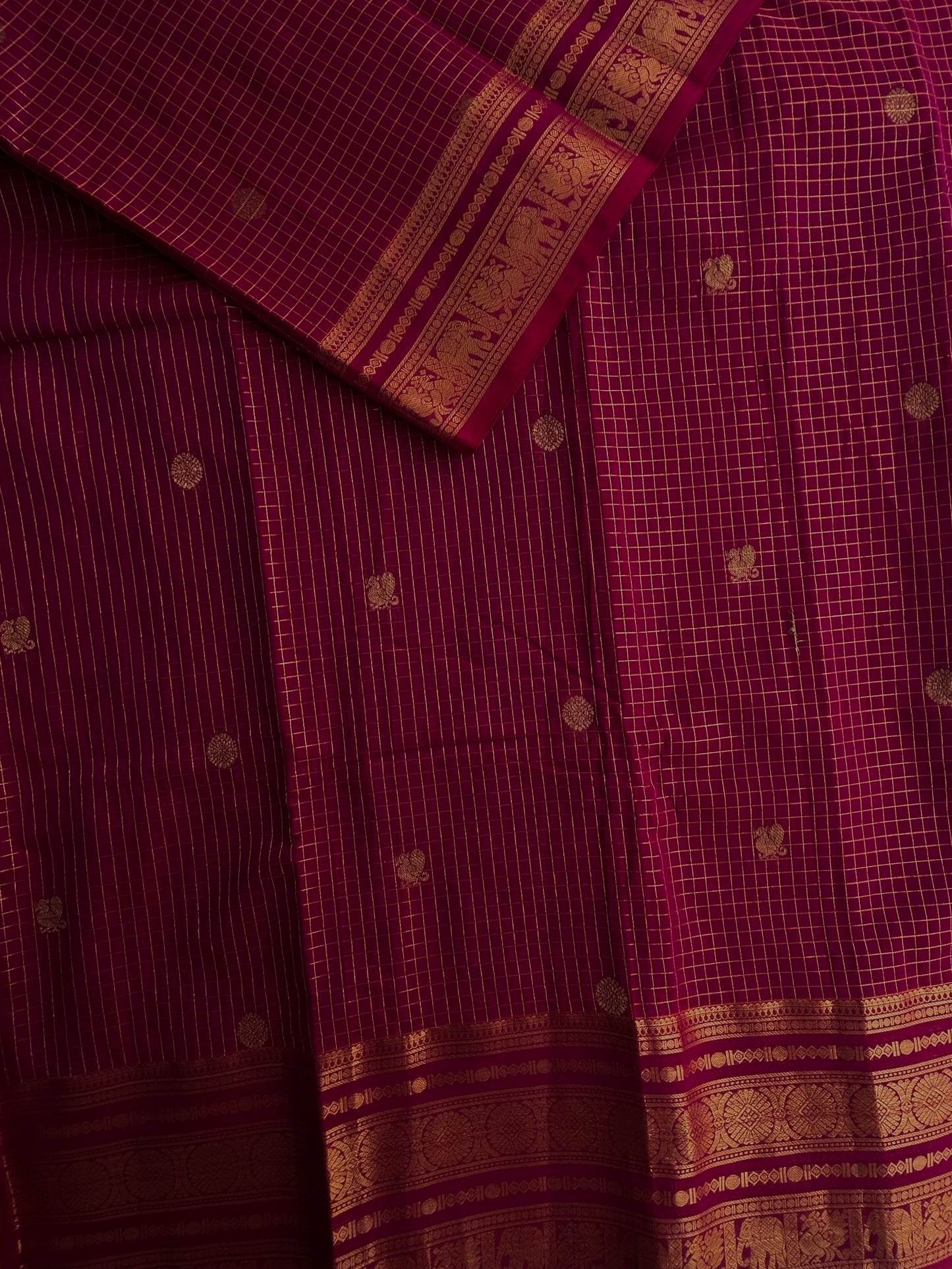 Kanchi cotton saree with kattam zari weaves & grand pallu - pink