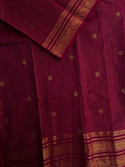 Kanchi cotton saree with kattam zari weaves & grand pallu - pink