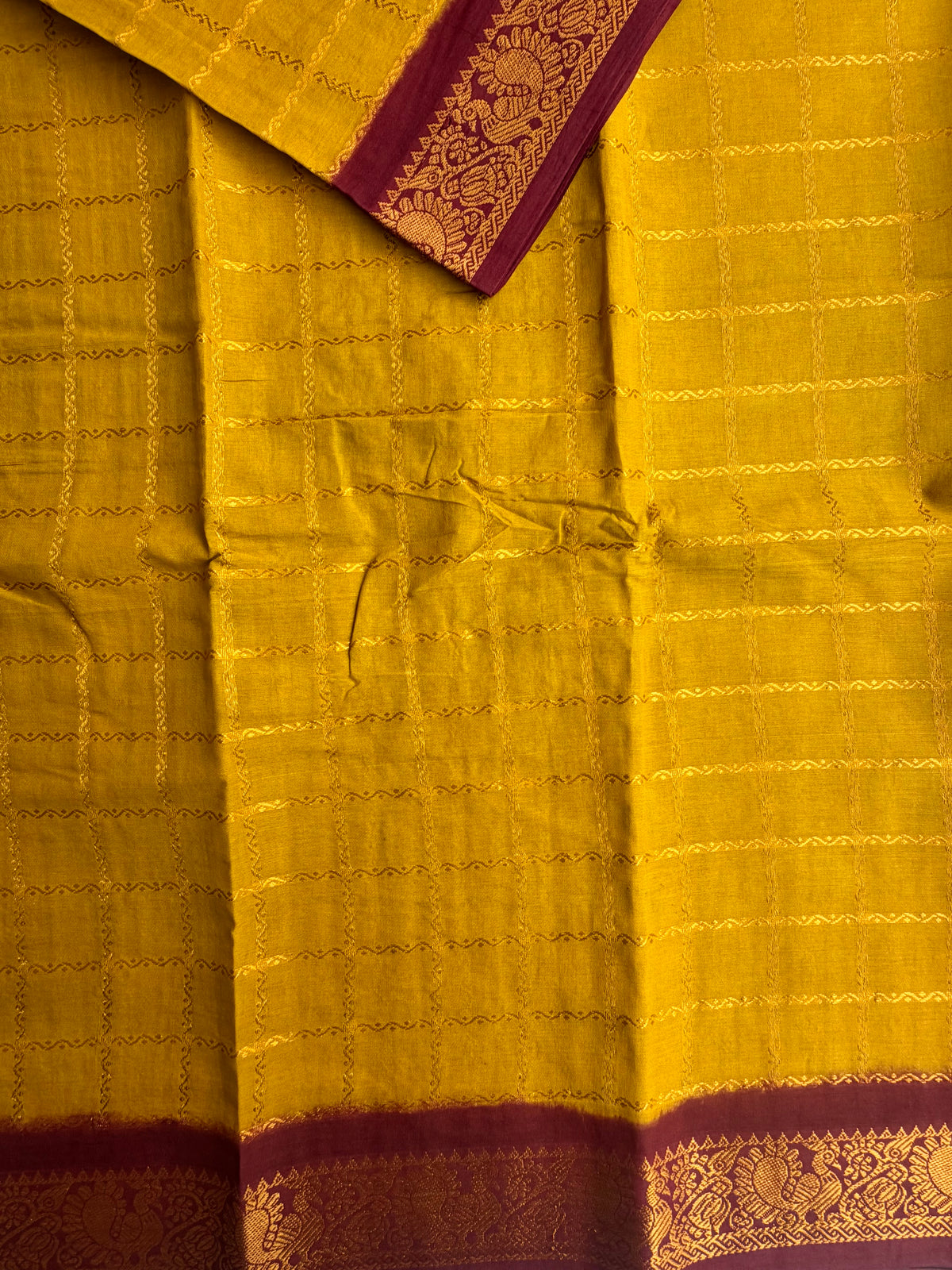 Velthari kattam Sungudi Cotton saree with grand pallu