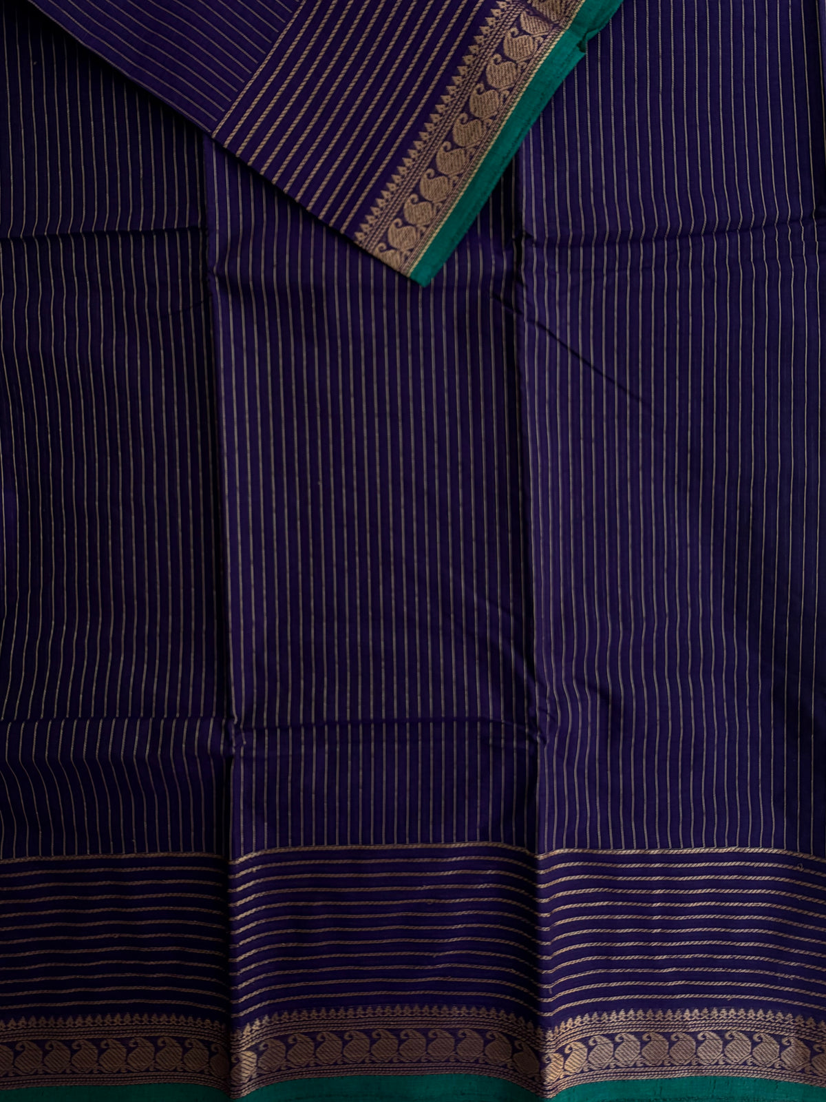 Kanchi cotton saree with Vairaoosi weaves