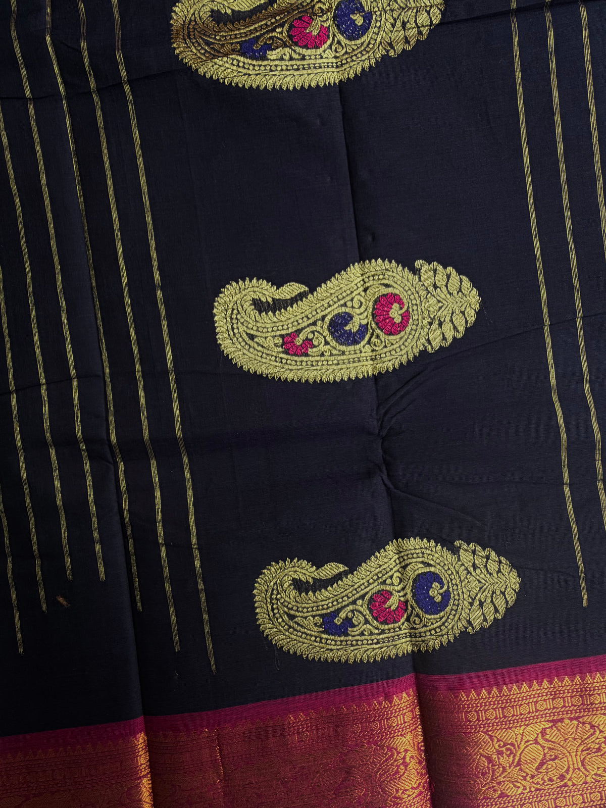 Kanchi cotton saree with butta weaves & grand pallu - dark blue
