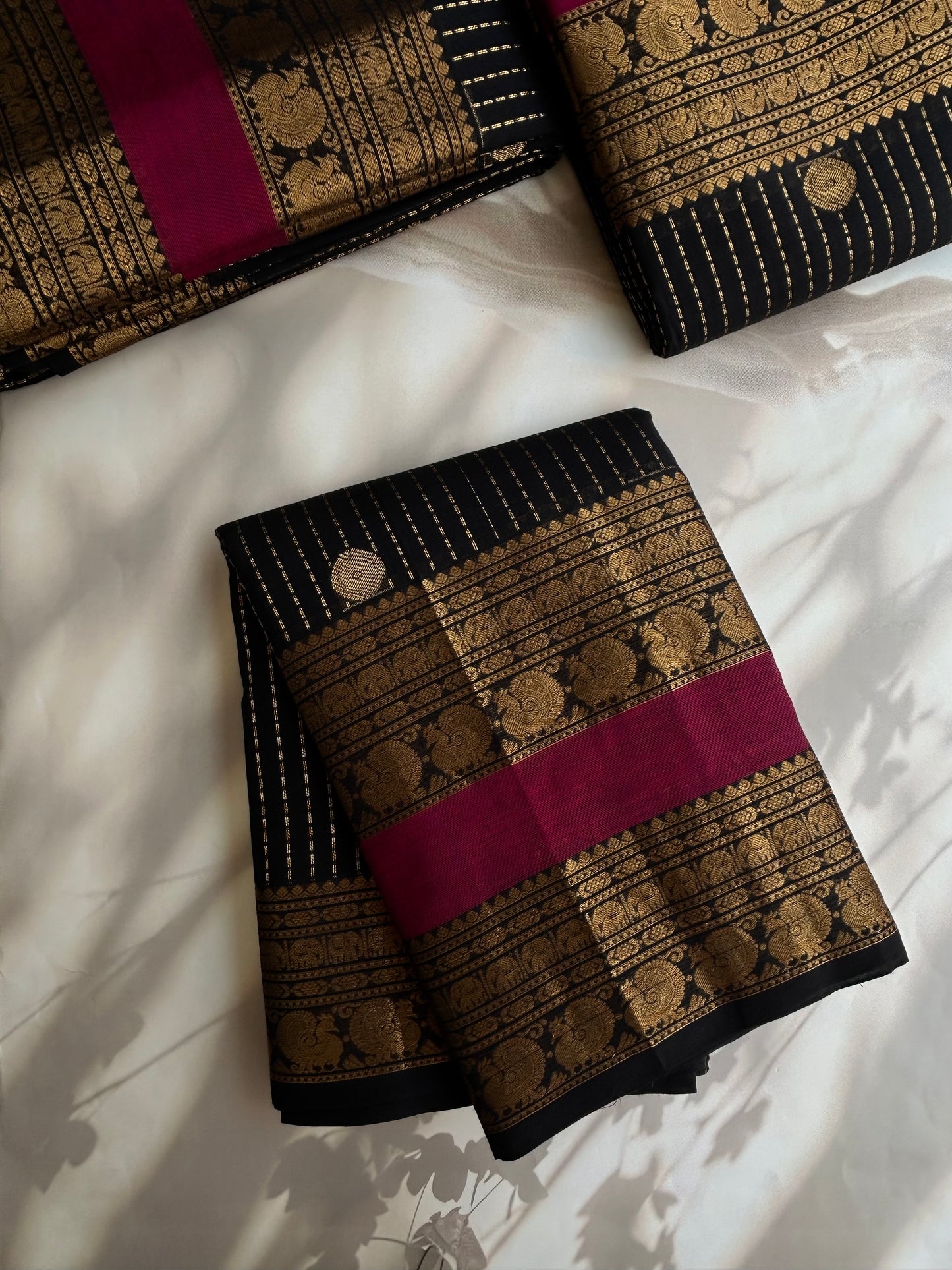 Premium Kanchi cotton with annam zari butta weaves and grand pallu