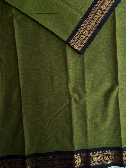 Kanchi cotton saree with contrast border