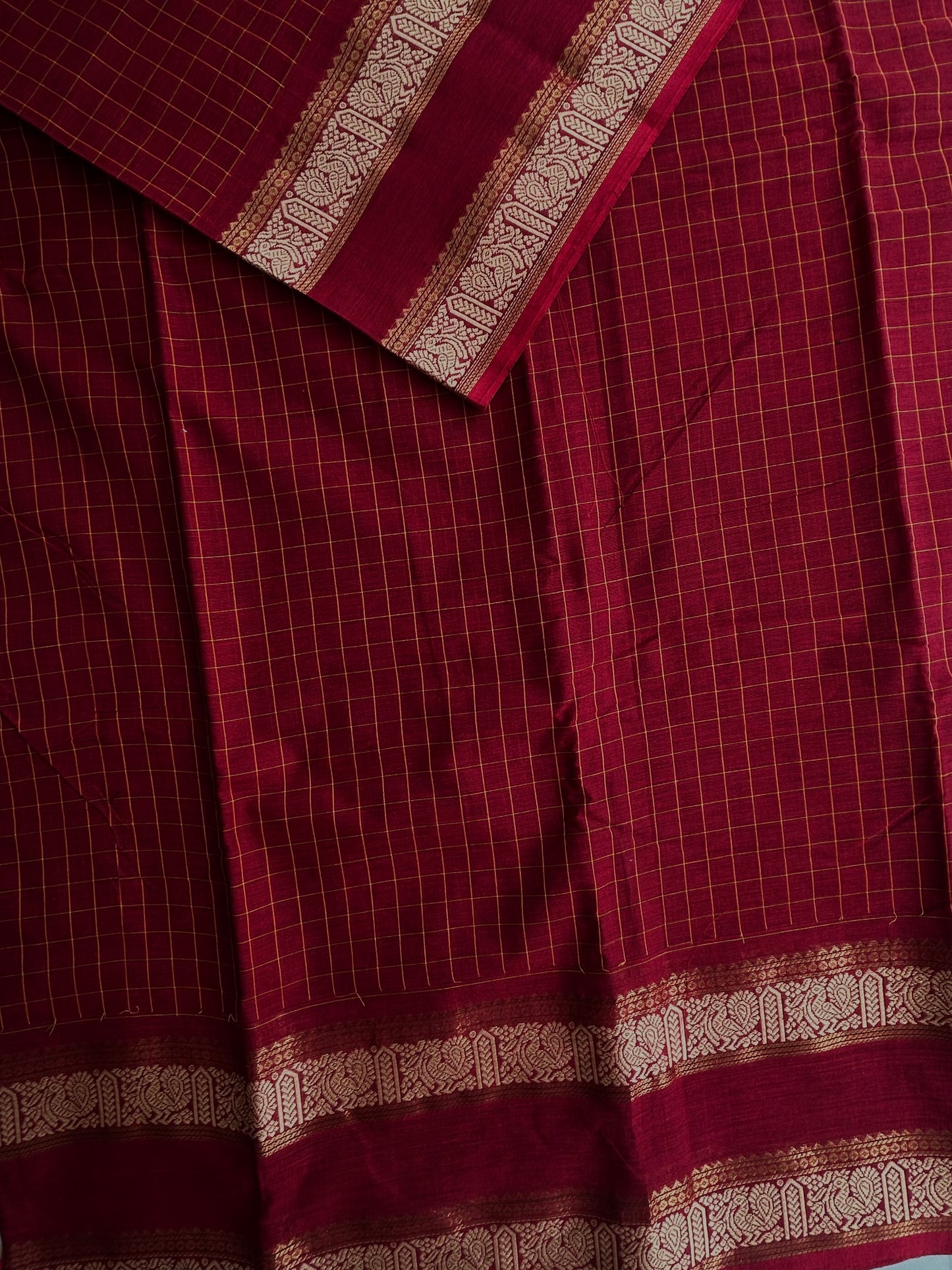 Kanchi cotton saree in kattam pattern maroon