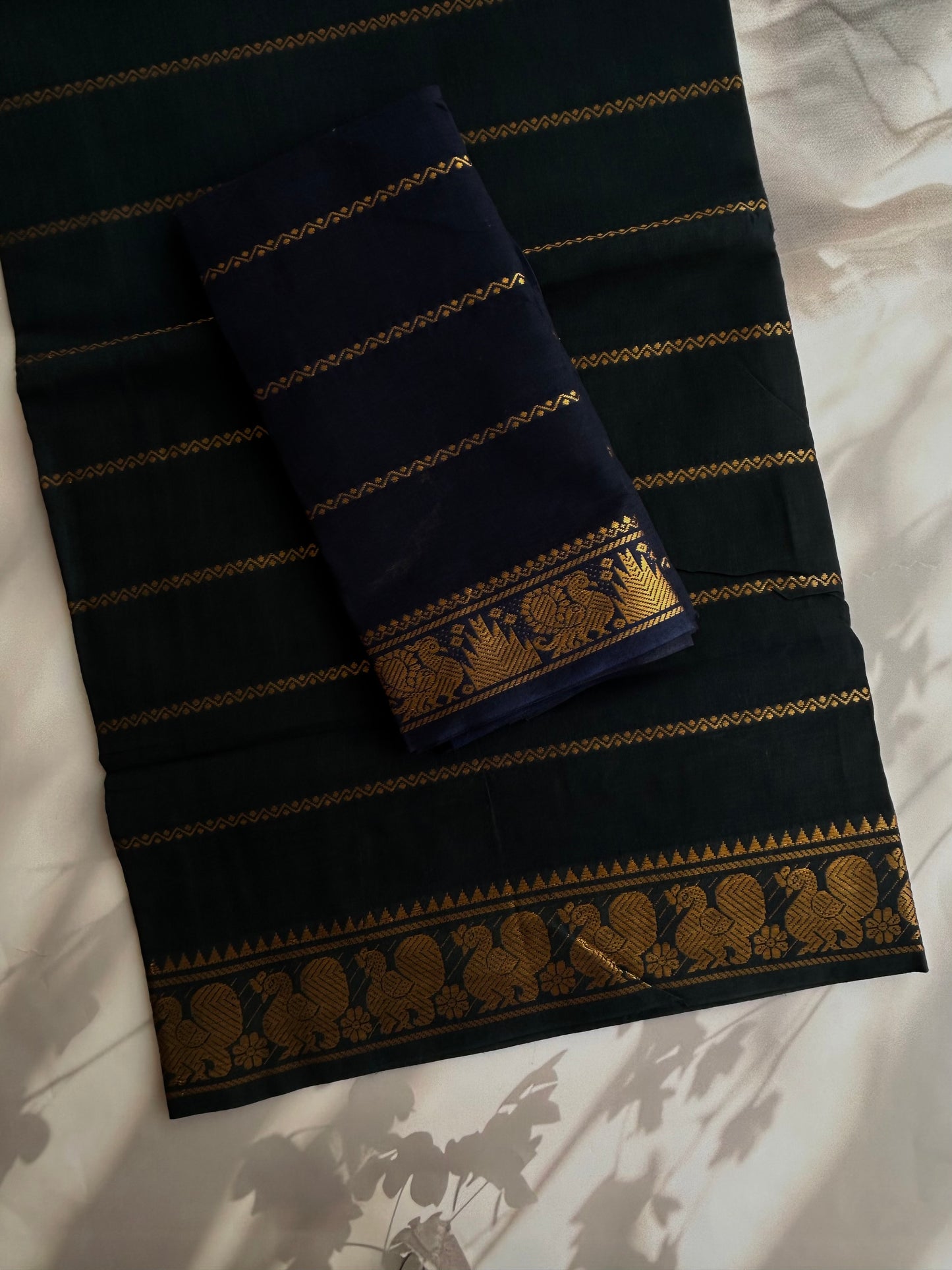 Sungudi Cotton velthari saree