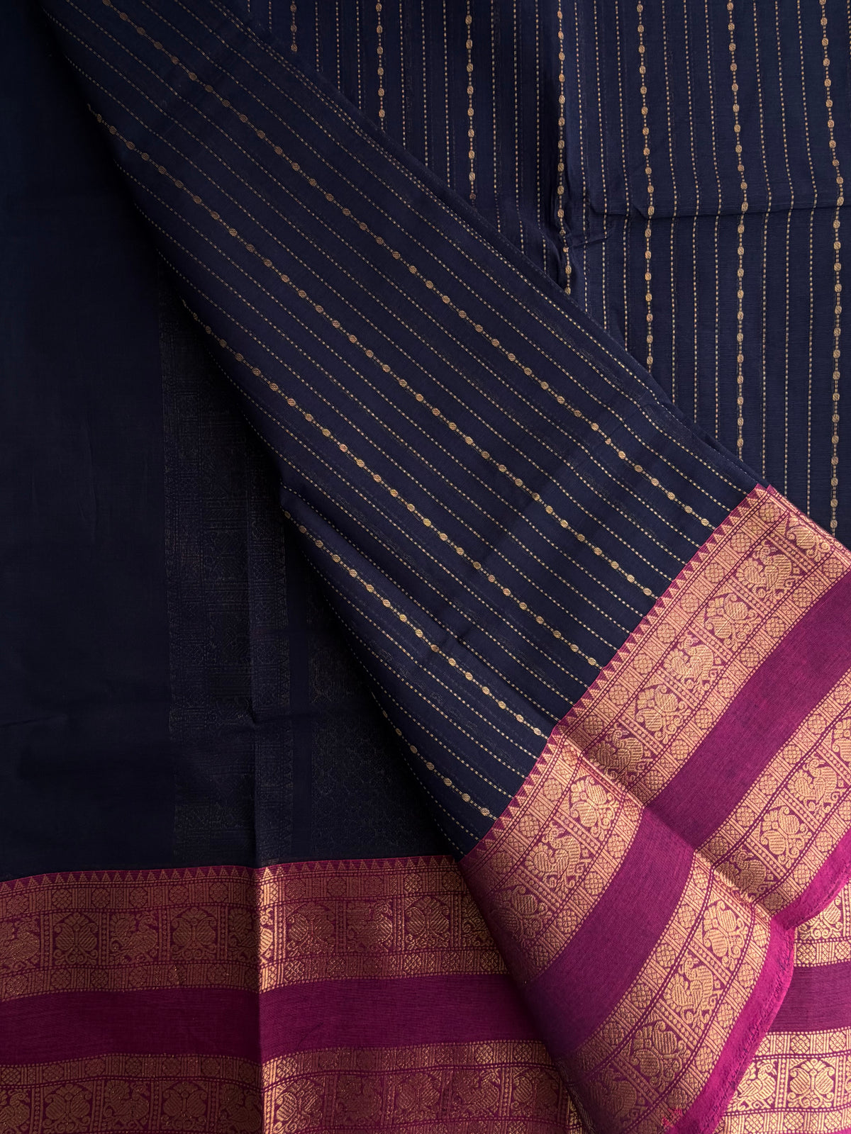 Kanchi cotton saree in Vairaoosi weaves & grand pallu