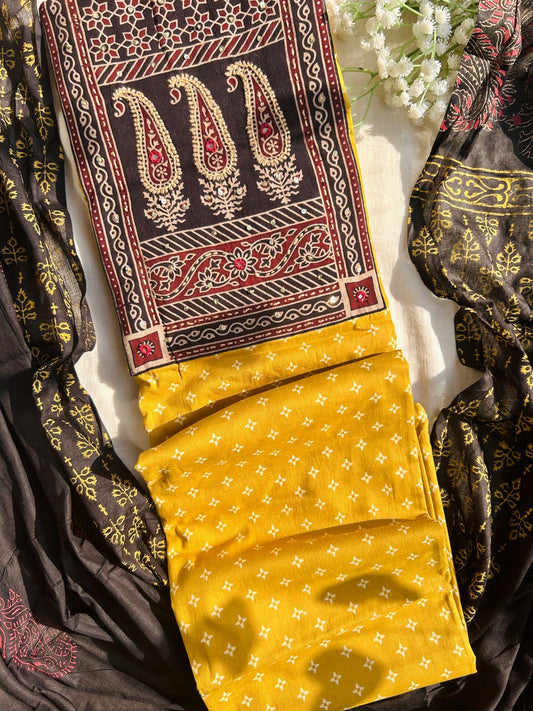 Unstitched Jaipuri cotton set