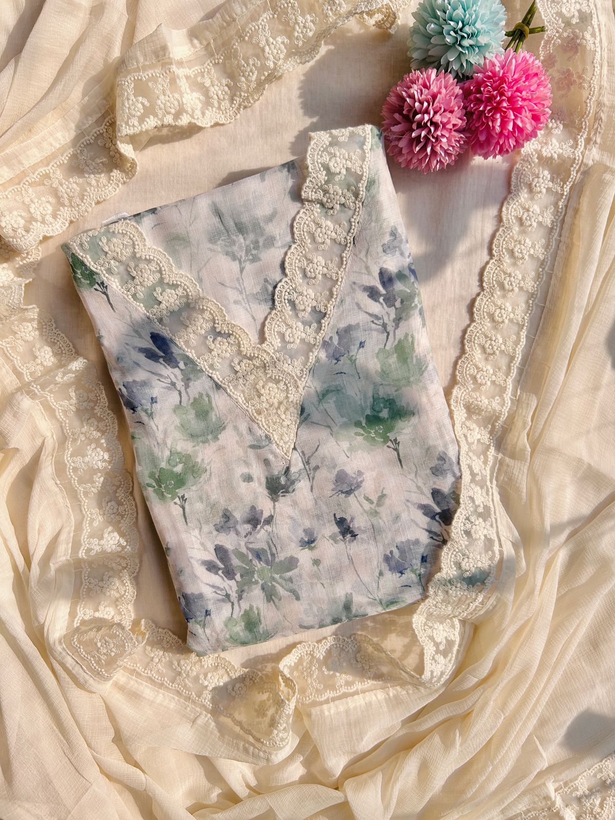 Linen unstitched suit with laces