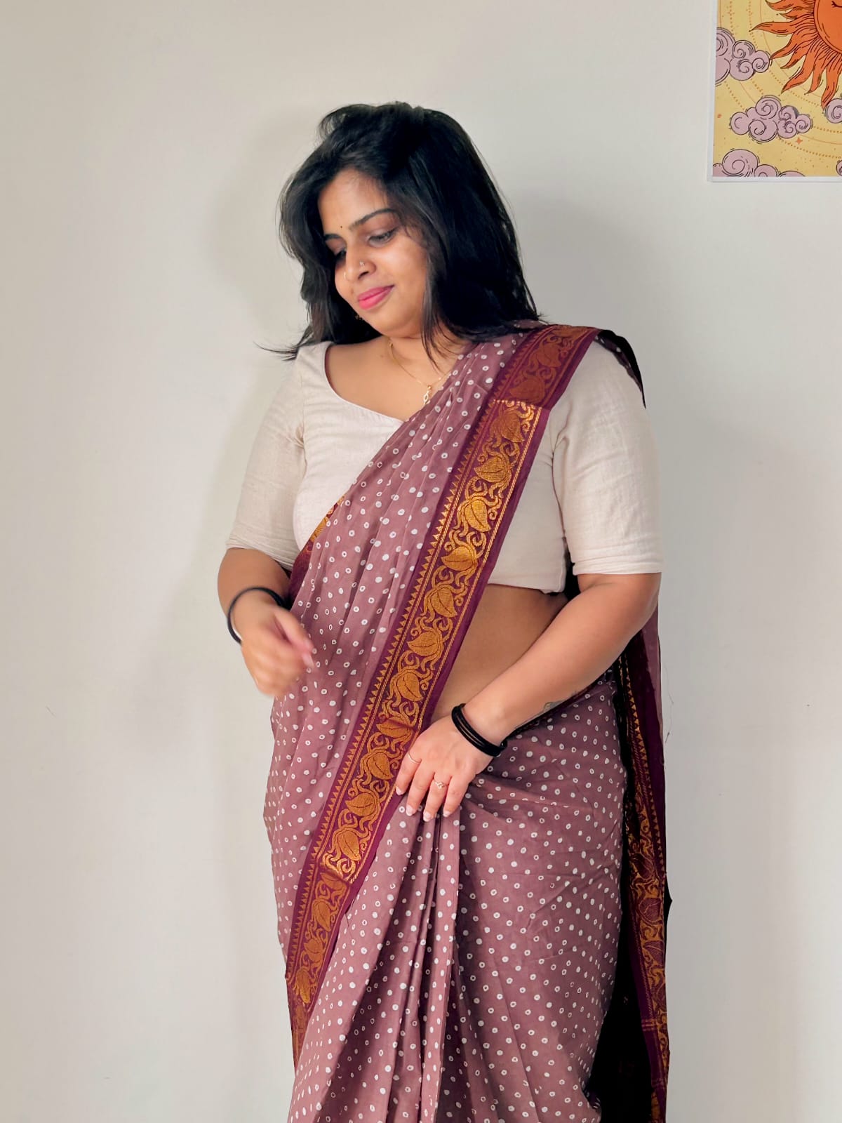 Sungudi saree in batik prints