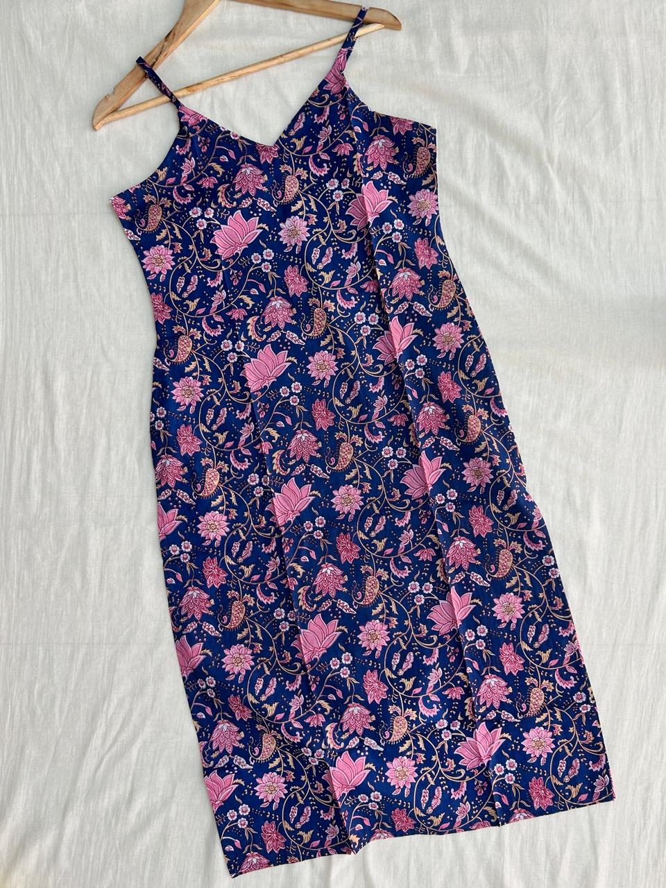 Cotton Sleeveless kurti
