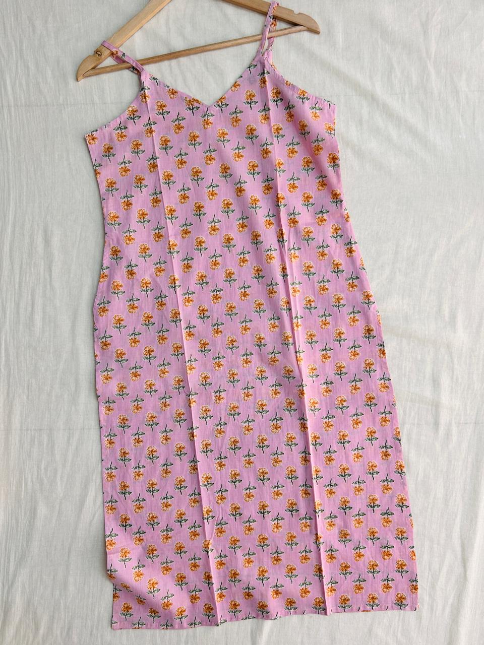 Cotton Sleeveless kurti