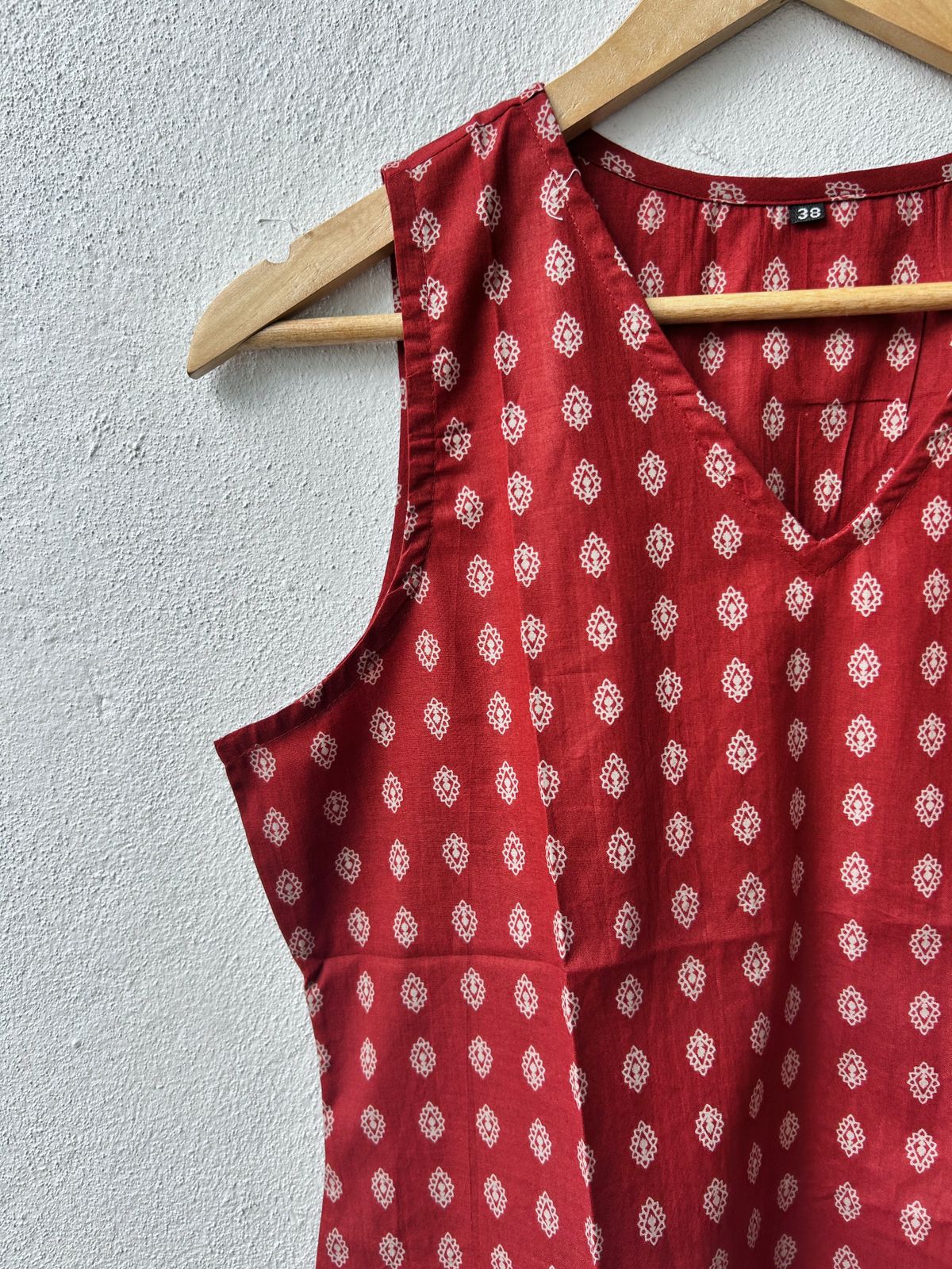 Cotton Sleeveless Short Kurti