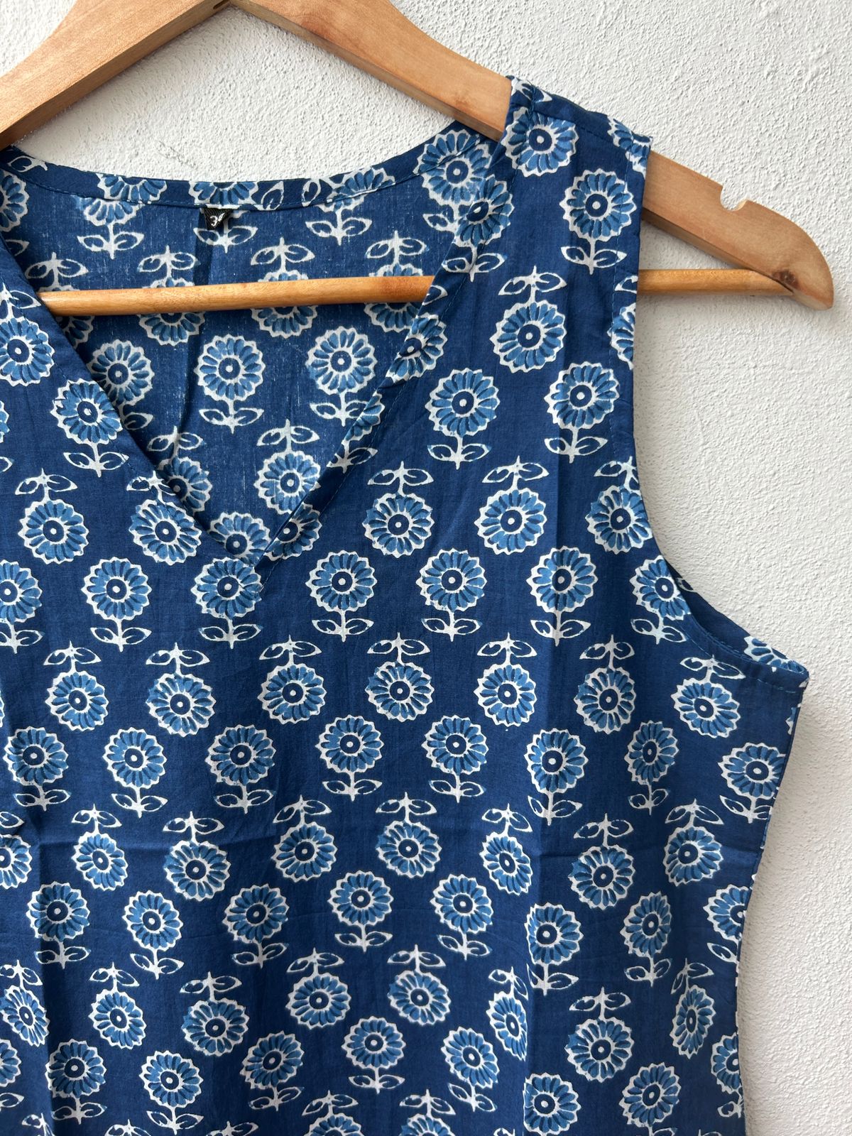 Cotton Sleeveless Short Kurti