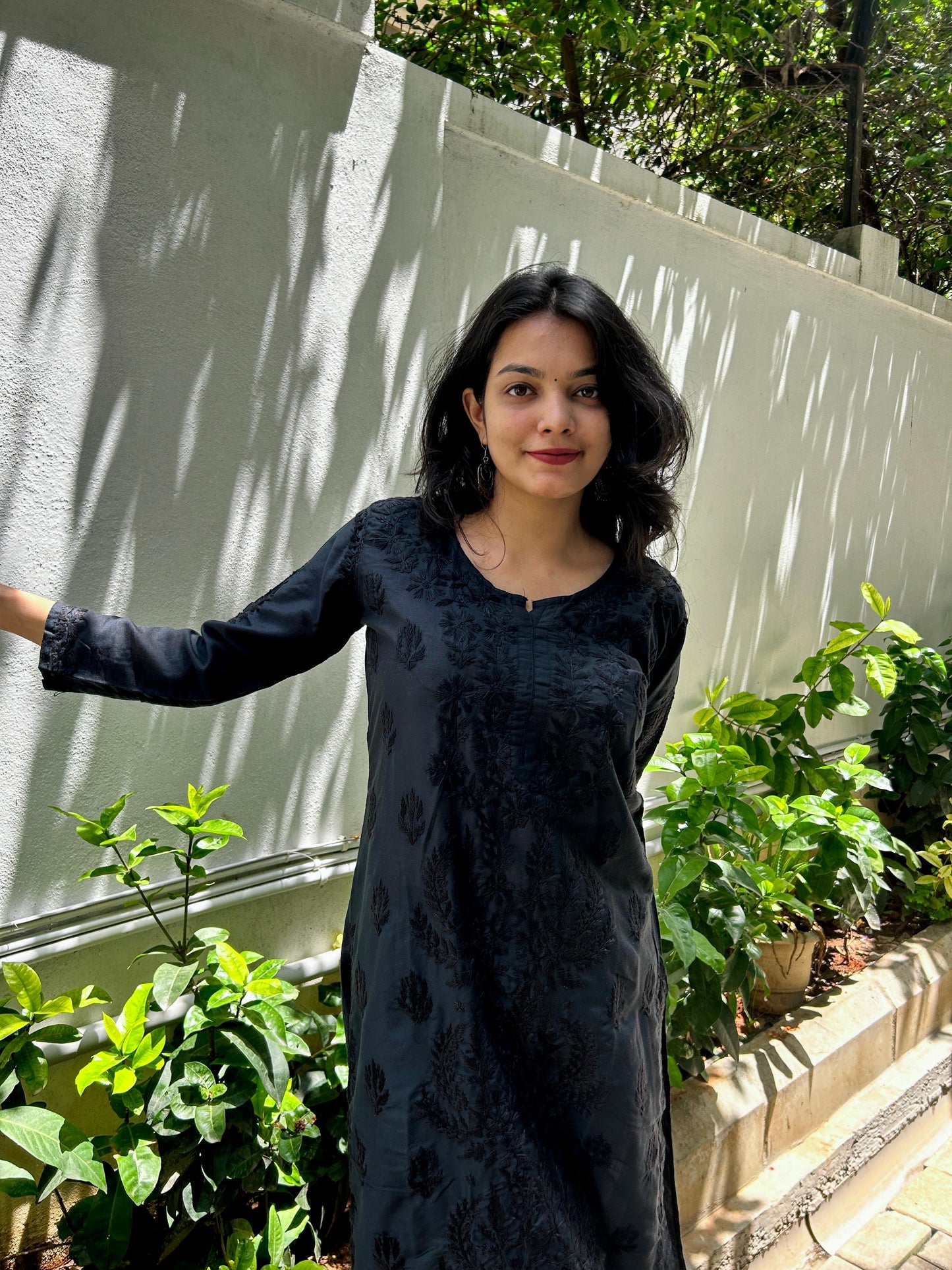 Chikankari straight kurta black