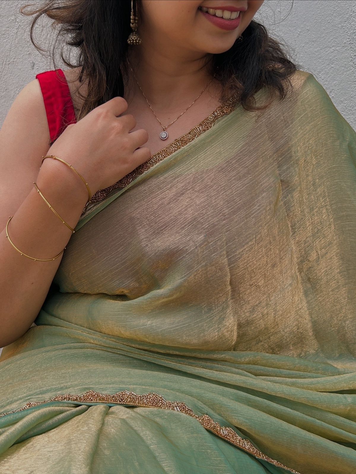 Chiffon dual tone shimmer saree